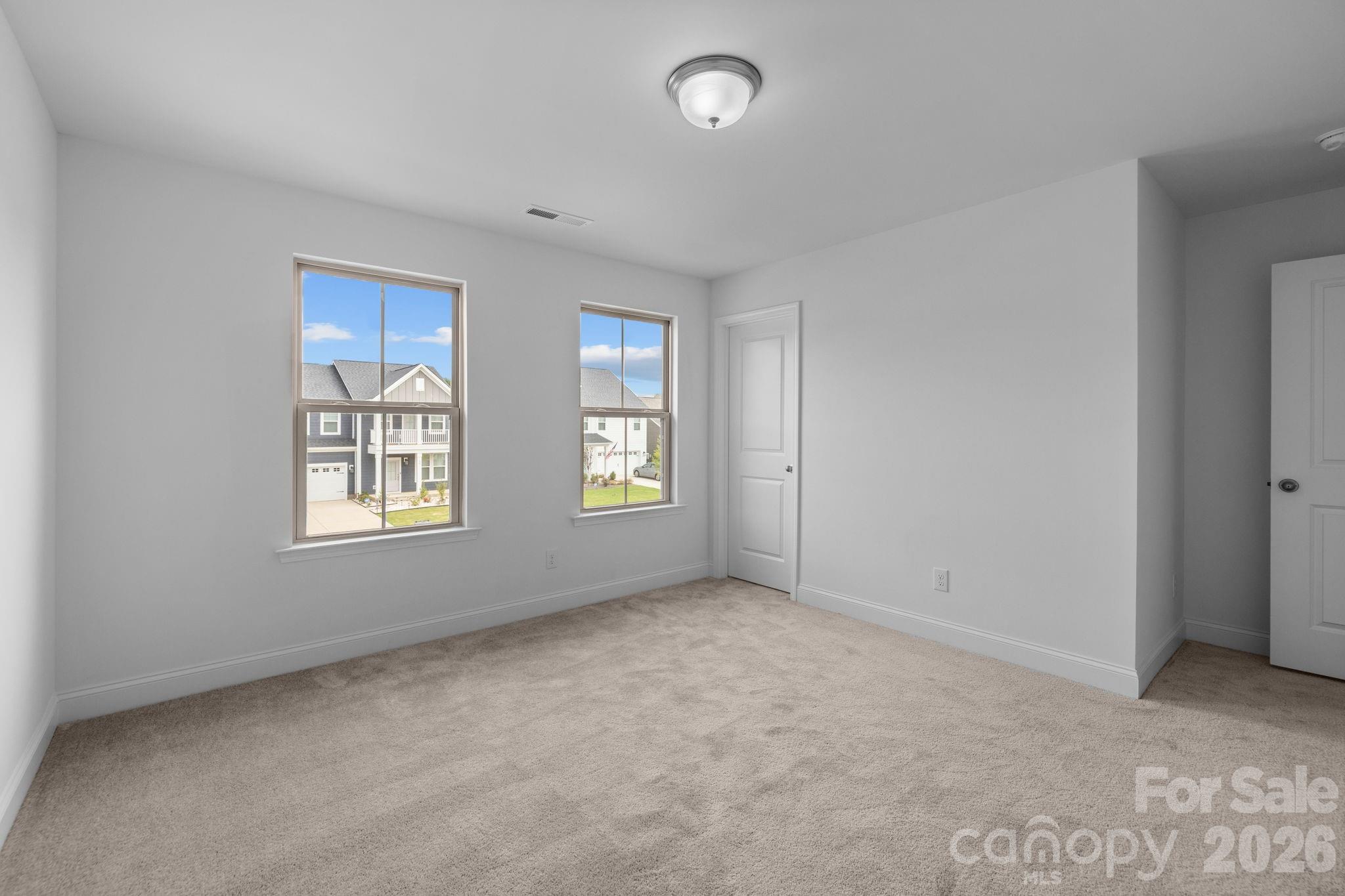 1284 Aft Lane — York