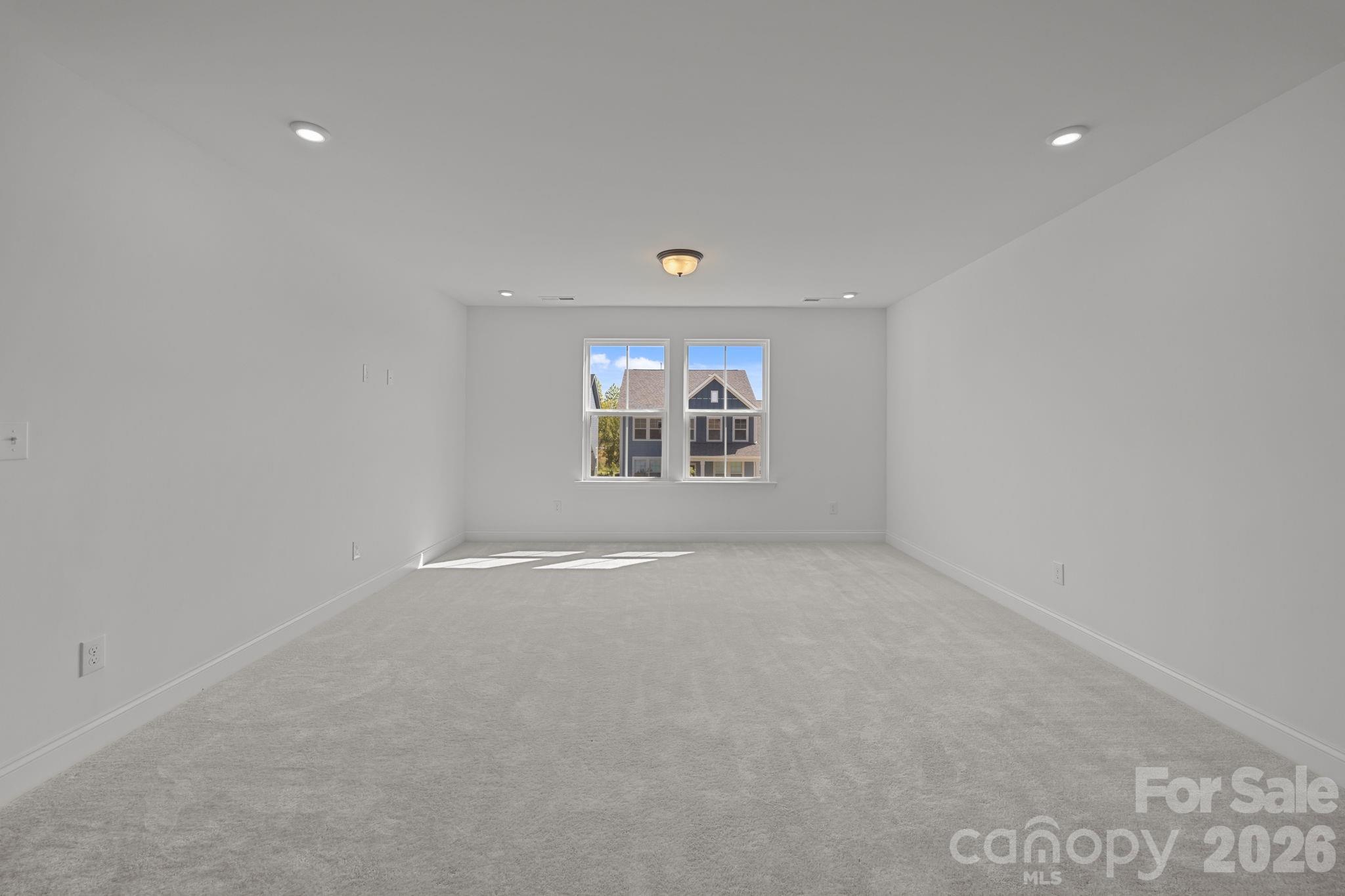 1288 Aft Lane — York