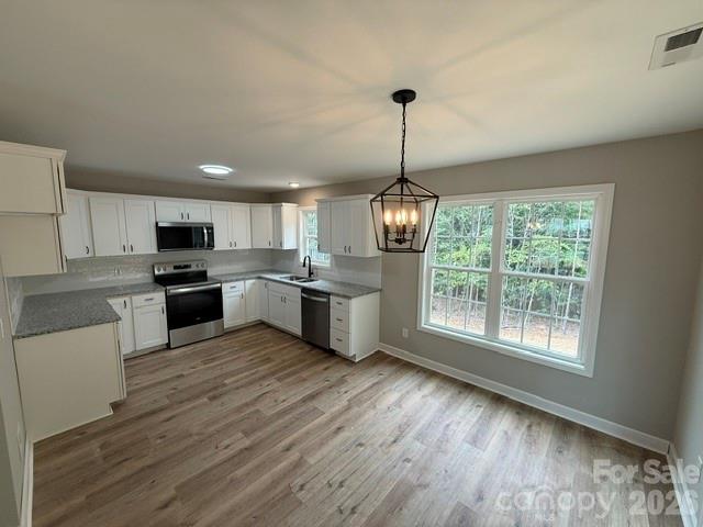 188 Walnut Road — Lexington