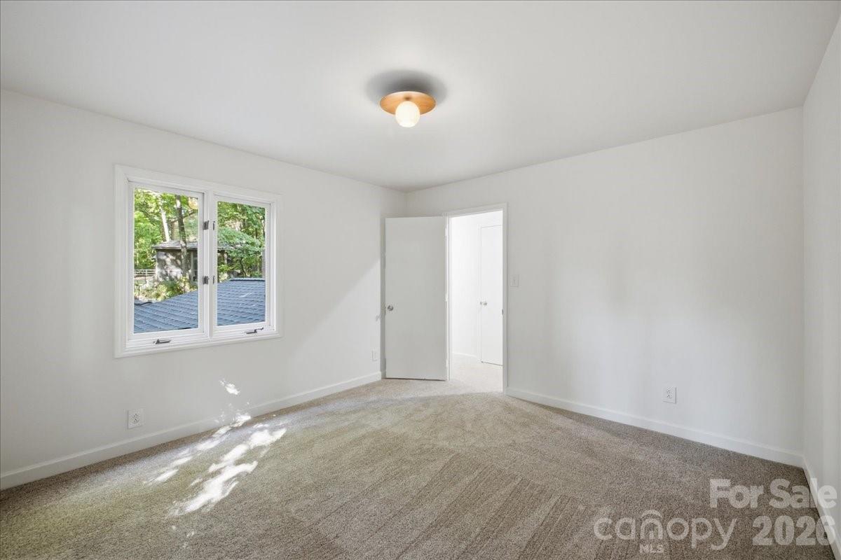 1107 Spring Fall Court — Charlotte