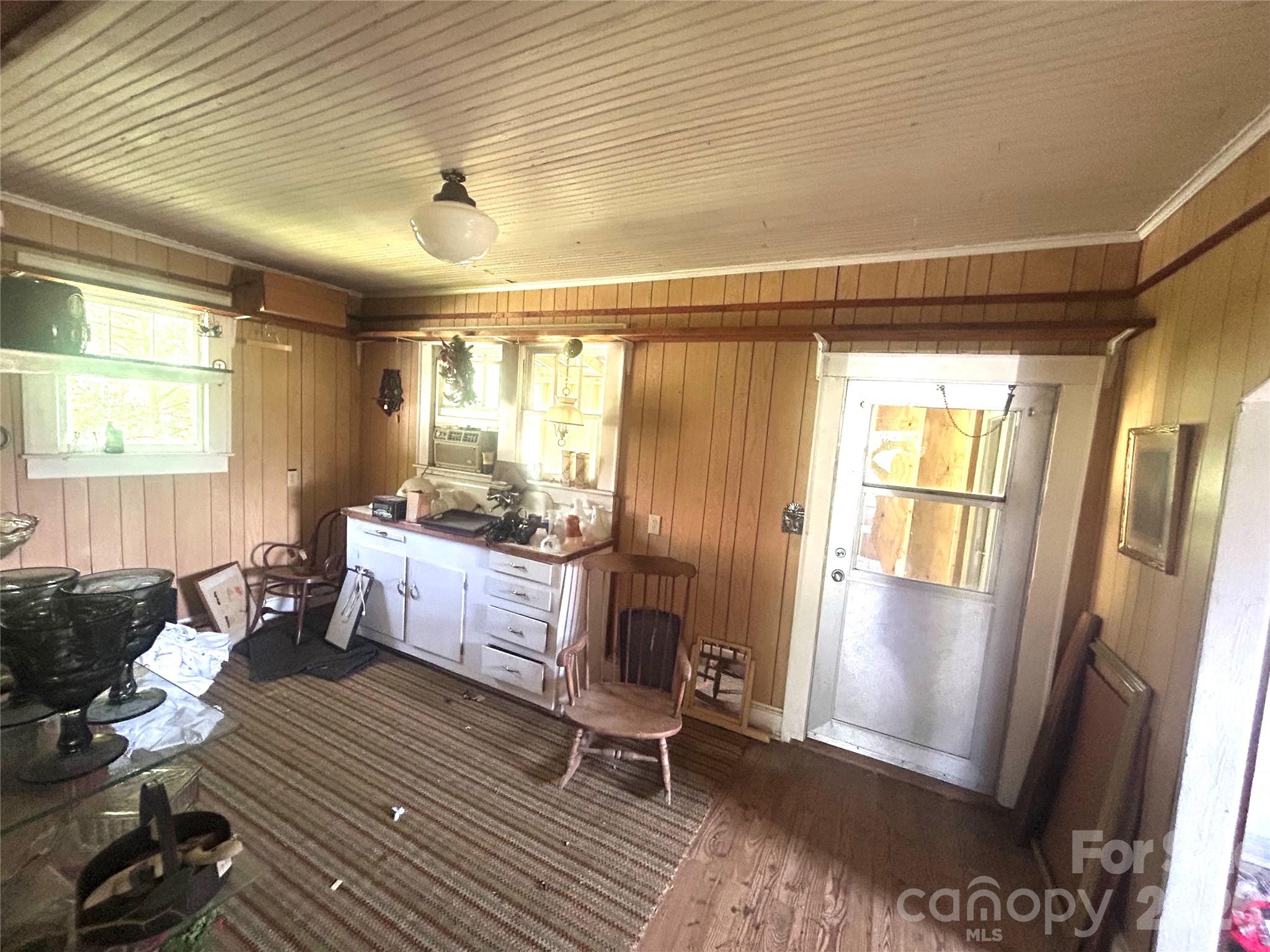 2981 W Old Nc 150 Highway — Crouse