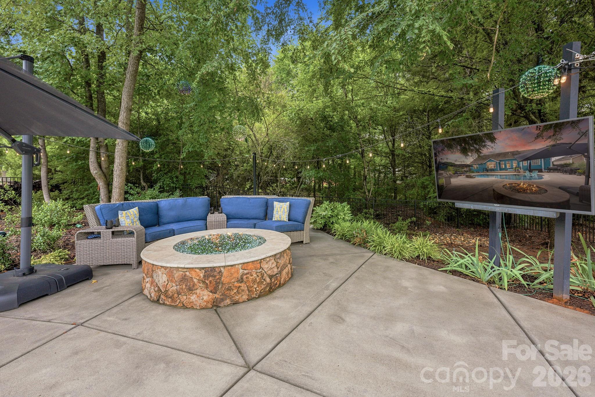 6957 Pin Oaks Drive — Denver