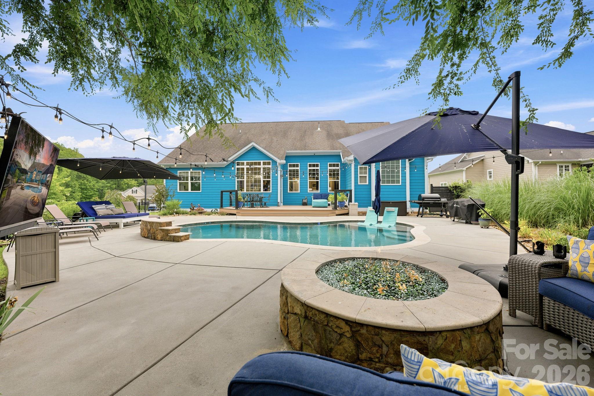 6957 Pin Oaks Drive — Denver