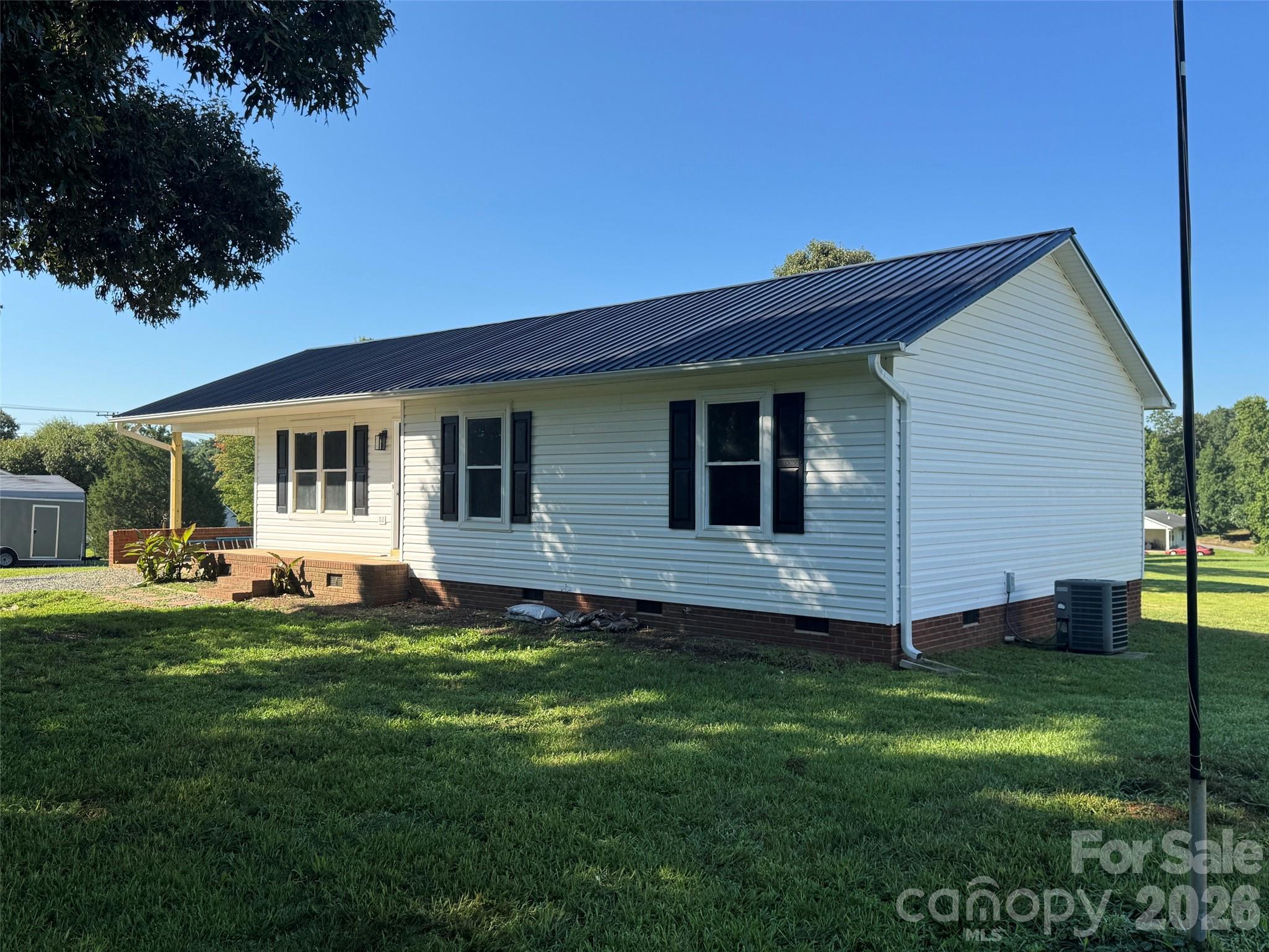 272 Shepps Boat Dock Road — Lexington