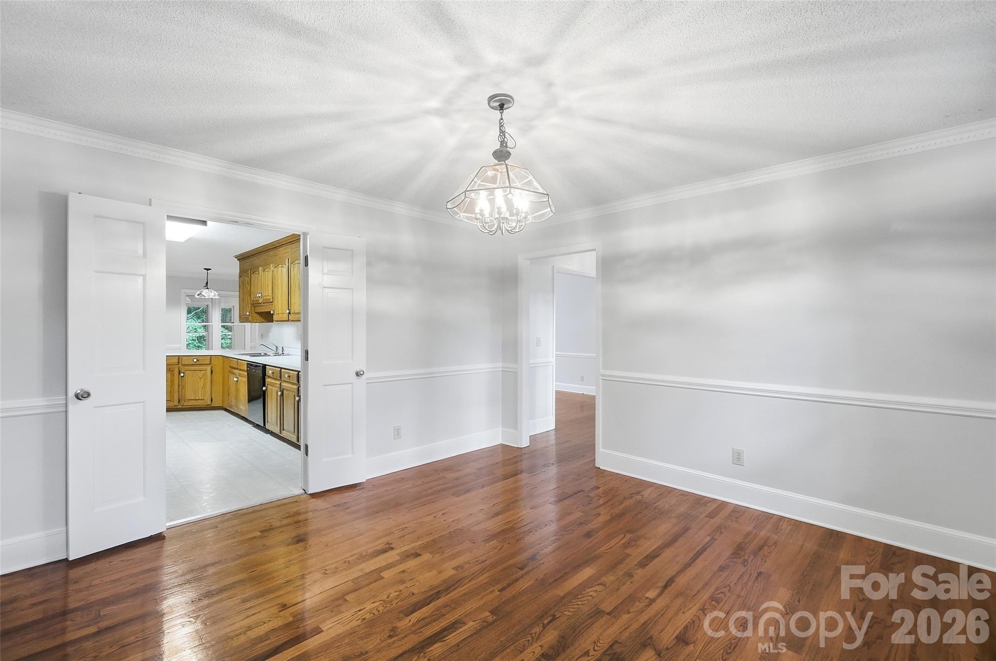 17047 Pond Road — Locust