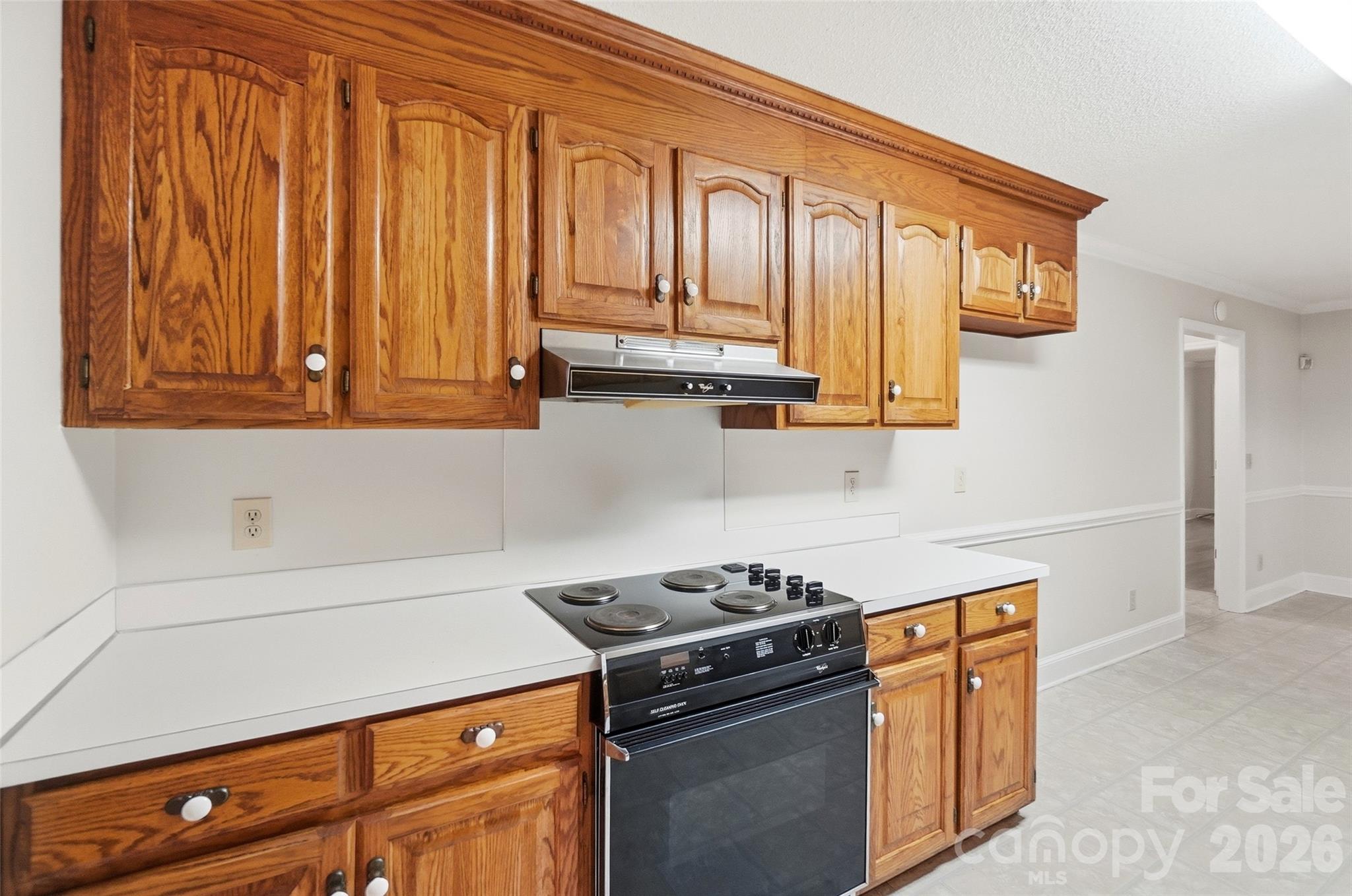17047 Pond Road — Locust