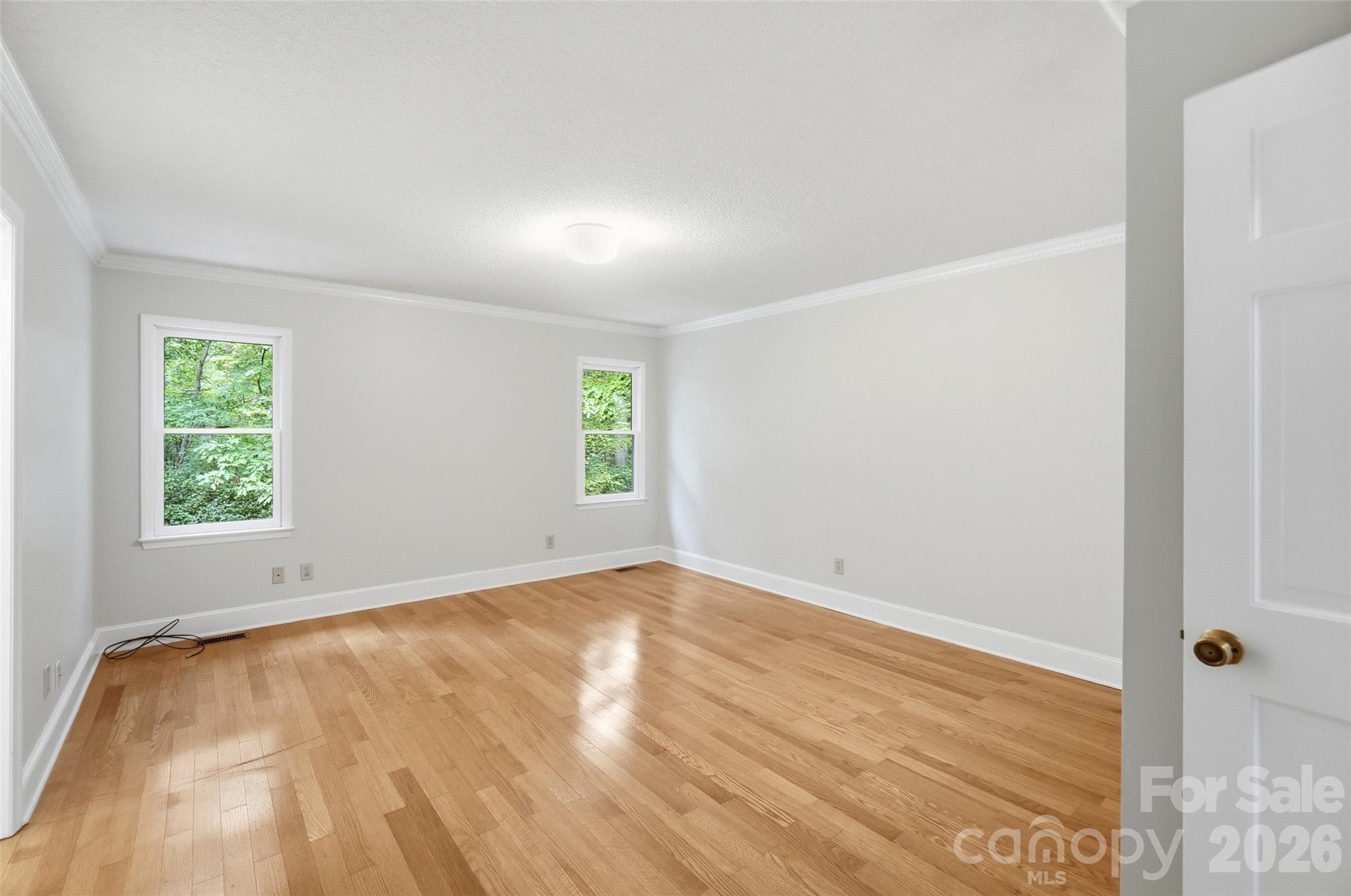 17047 Pond Road — Locust