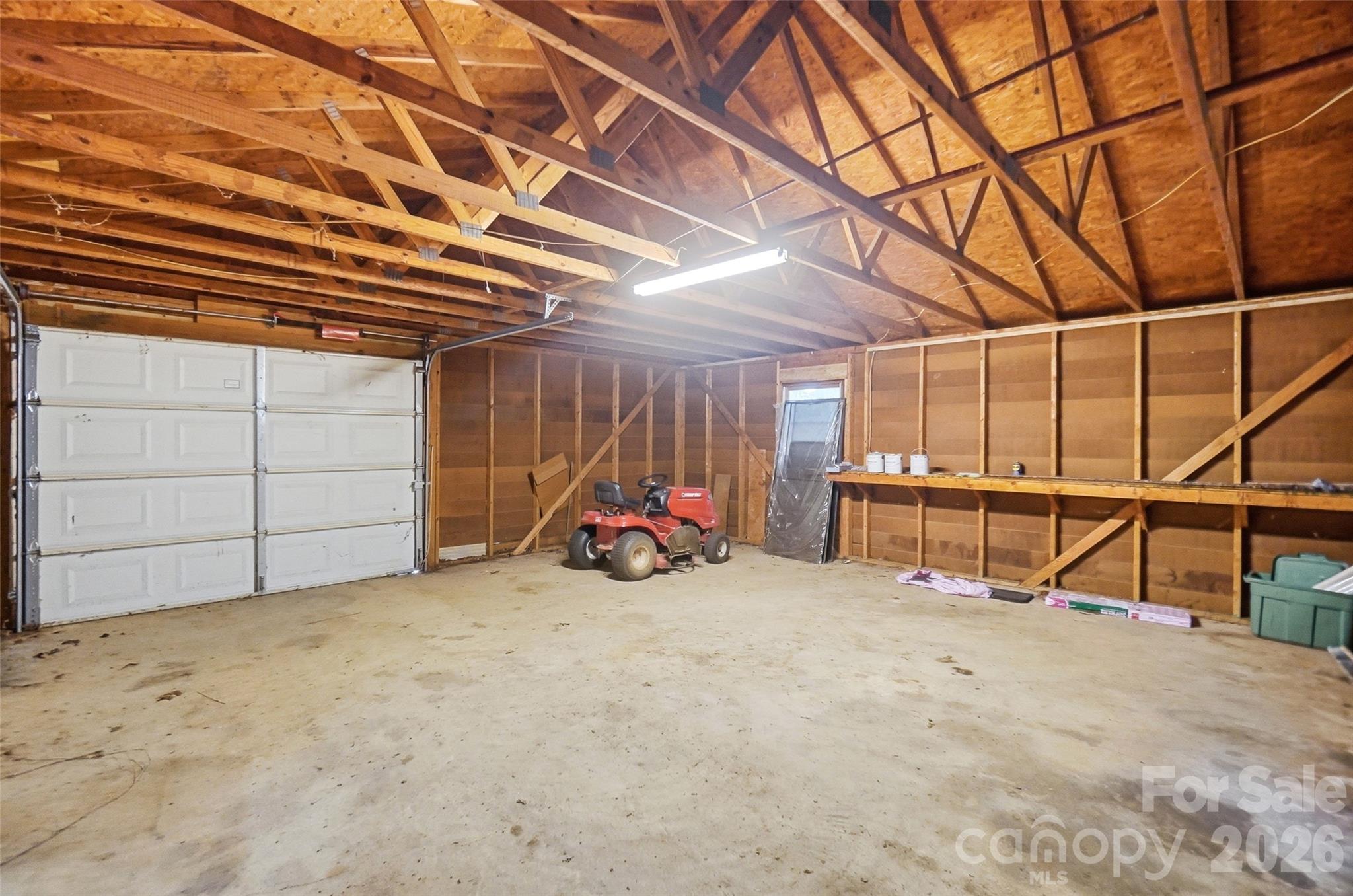 17047 Pond Road — Locust
