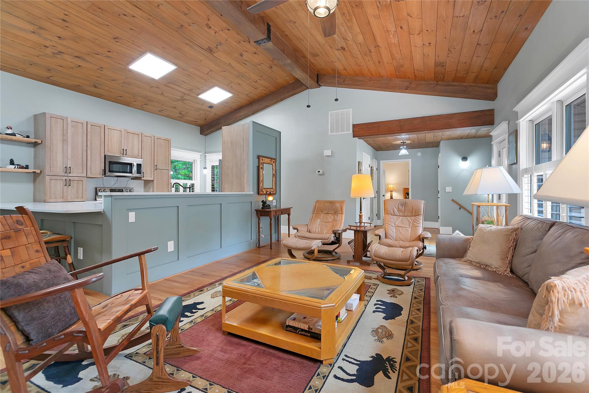 2 Duya Court — Brevard
