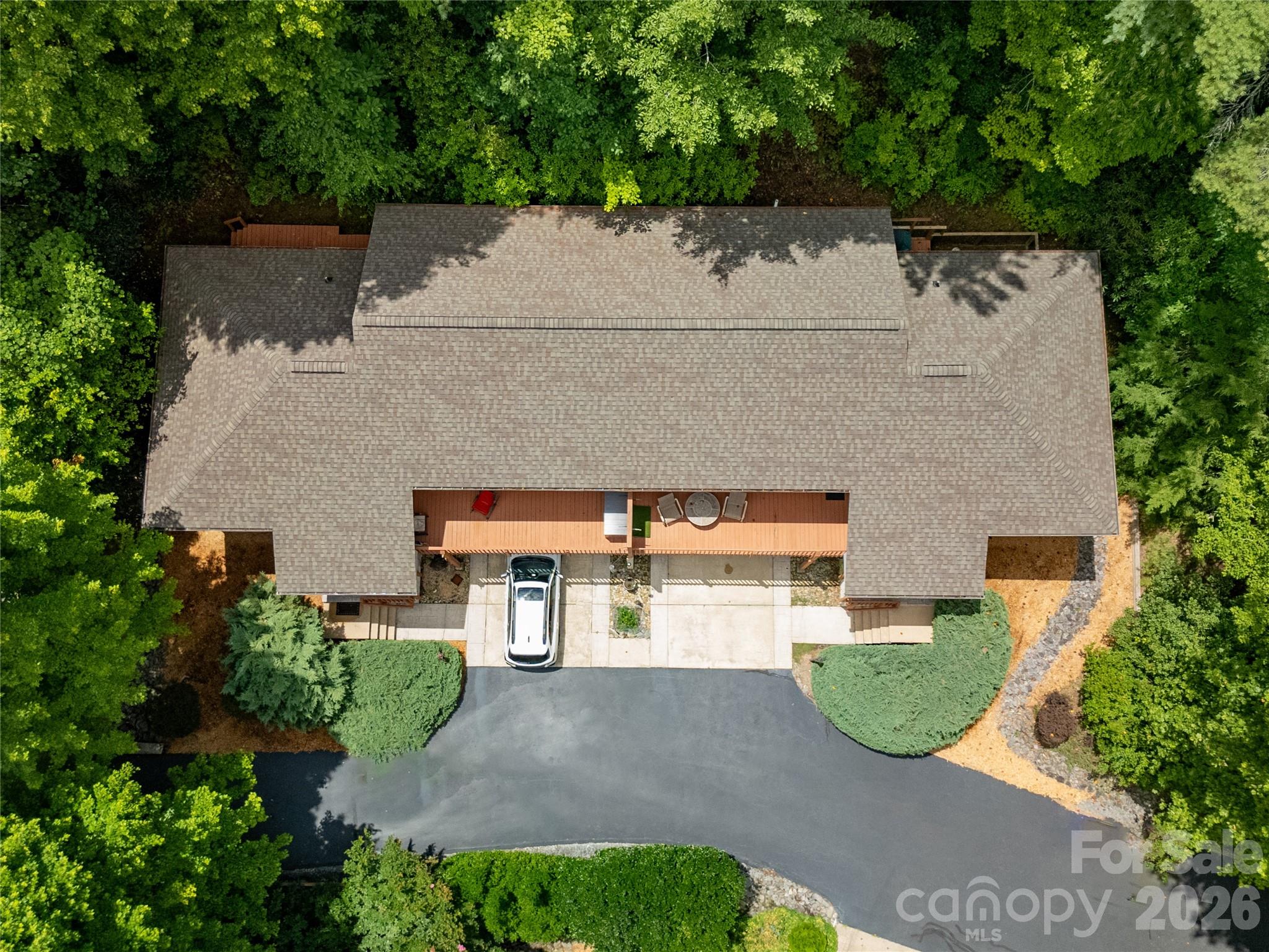 2 Duya Court — Brevard