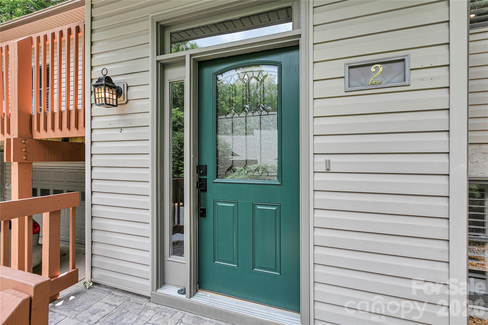 2 Duya Court — Brevard