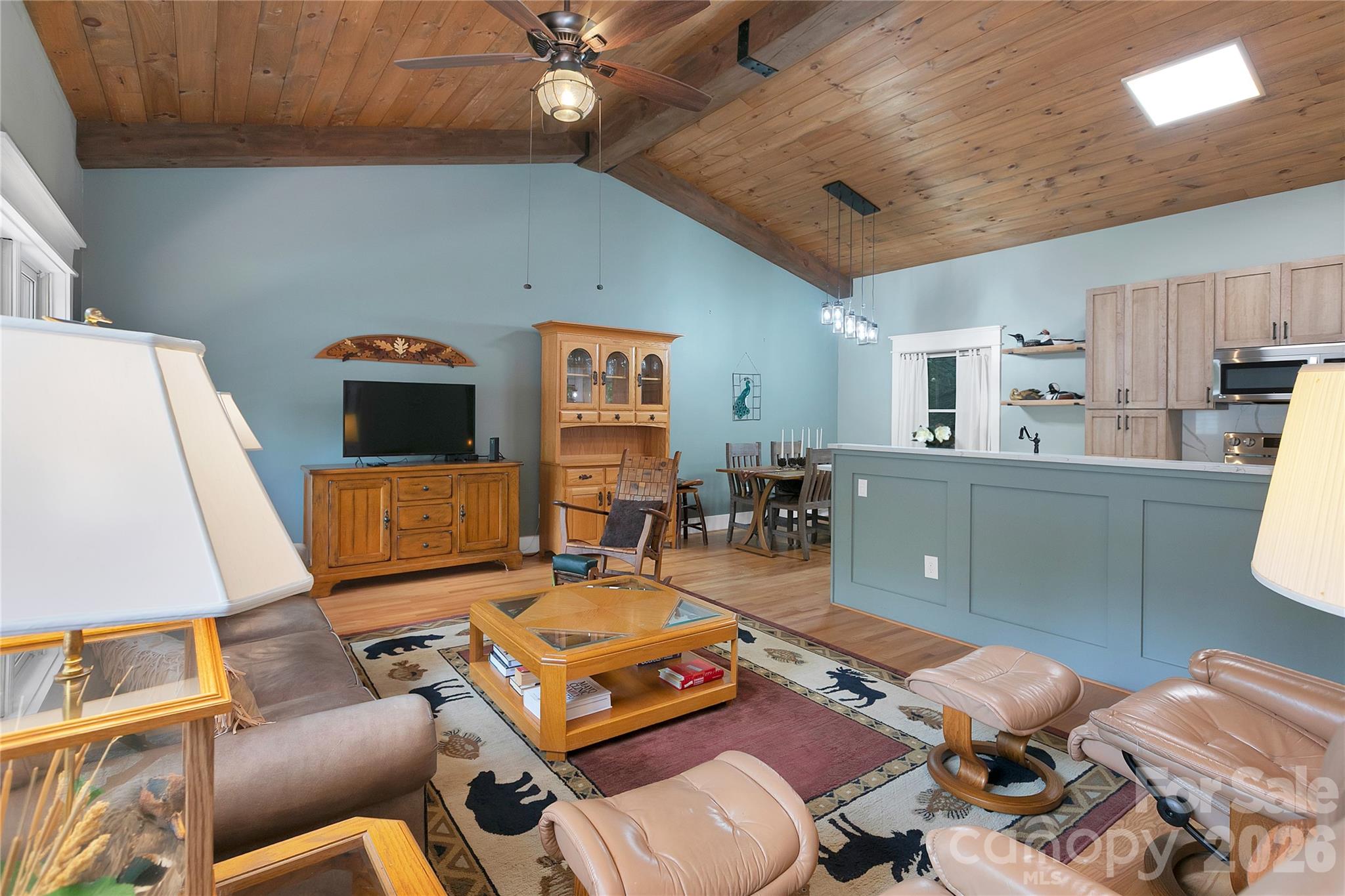 2 Duya Court — Brevard