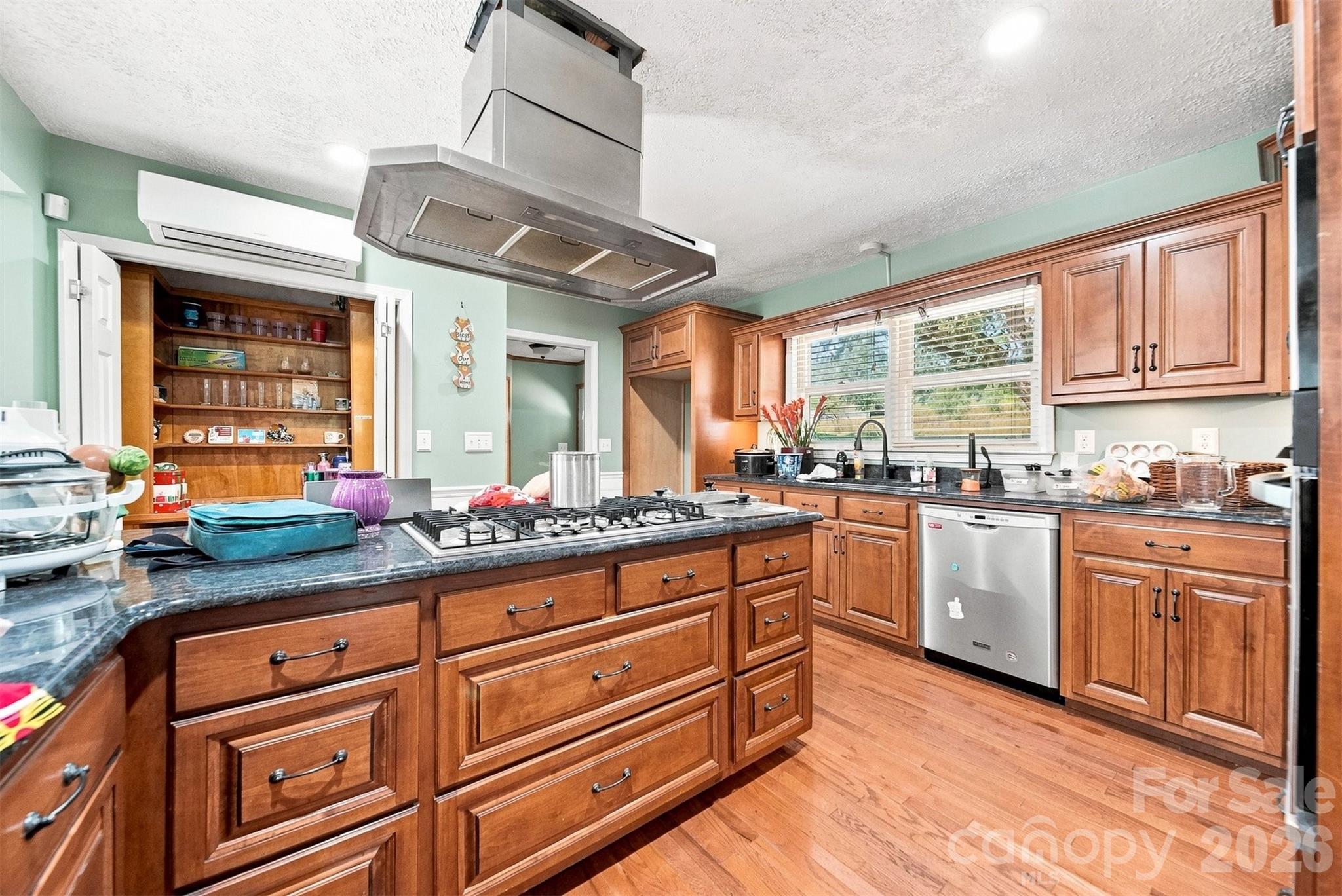 1261 Davis Road — Lincolnton