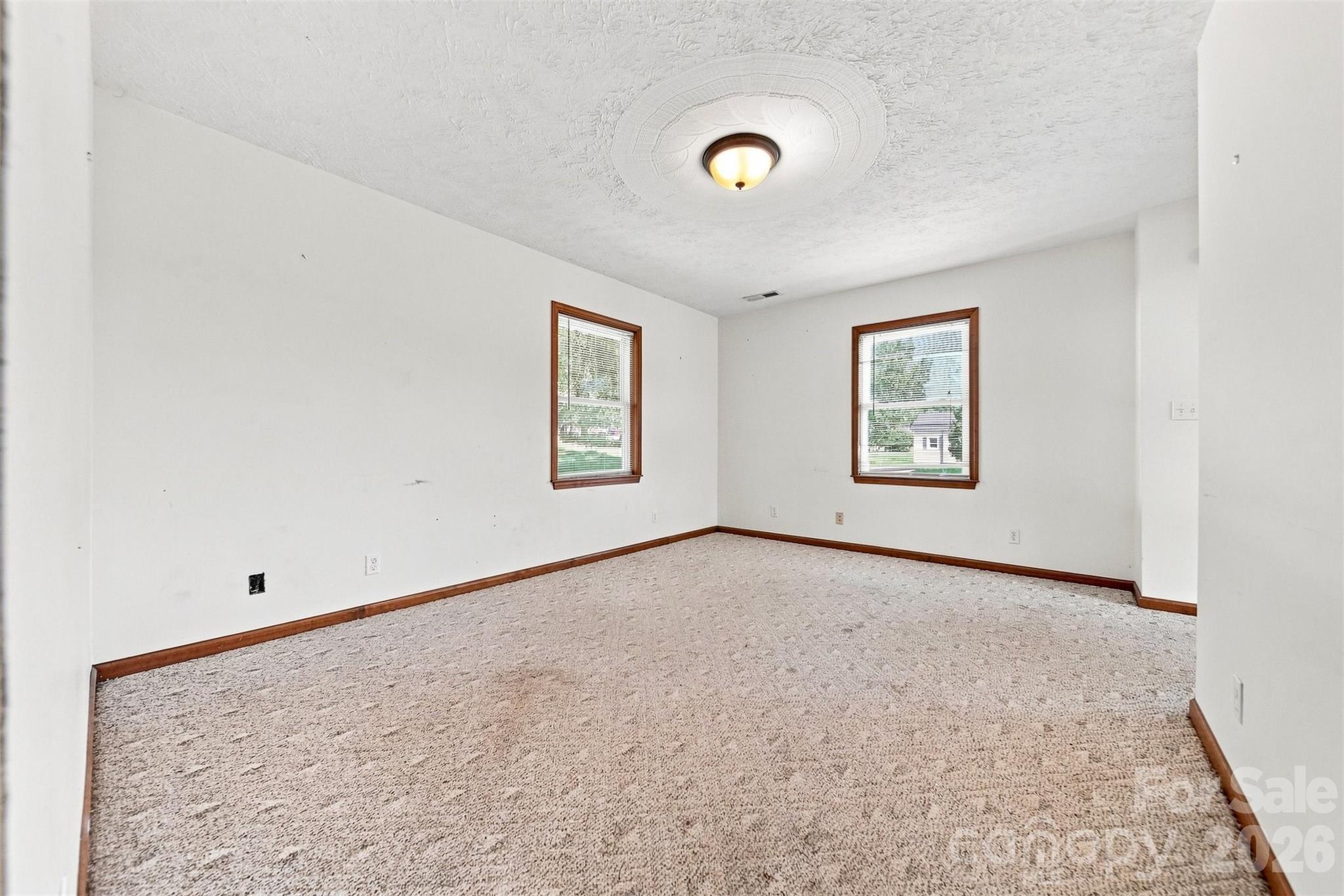1261 Davis Road — Lincolnton