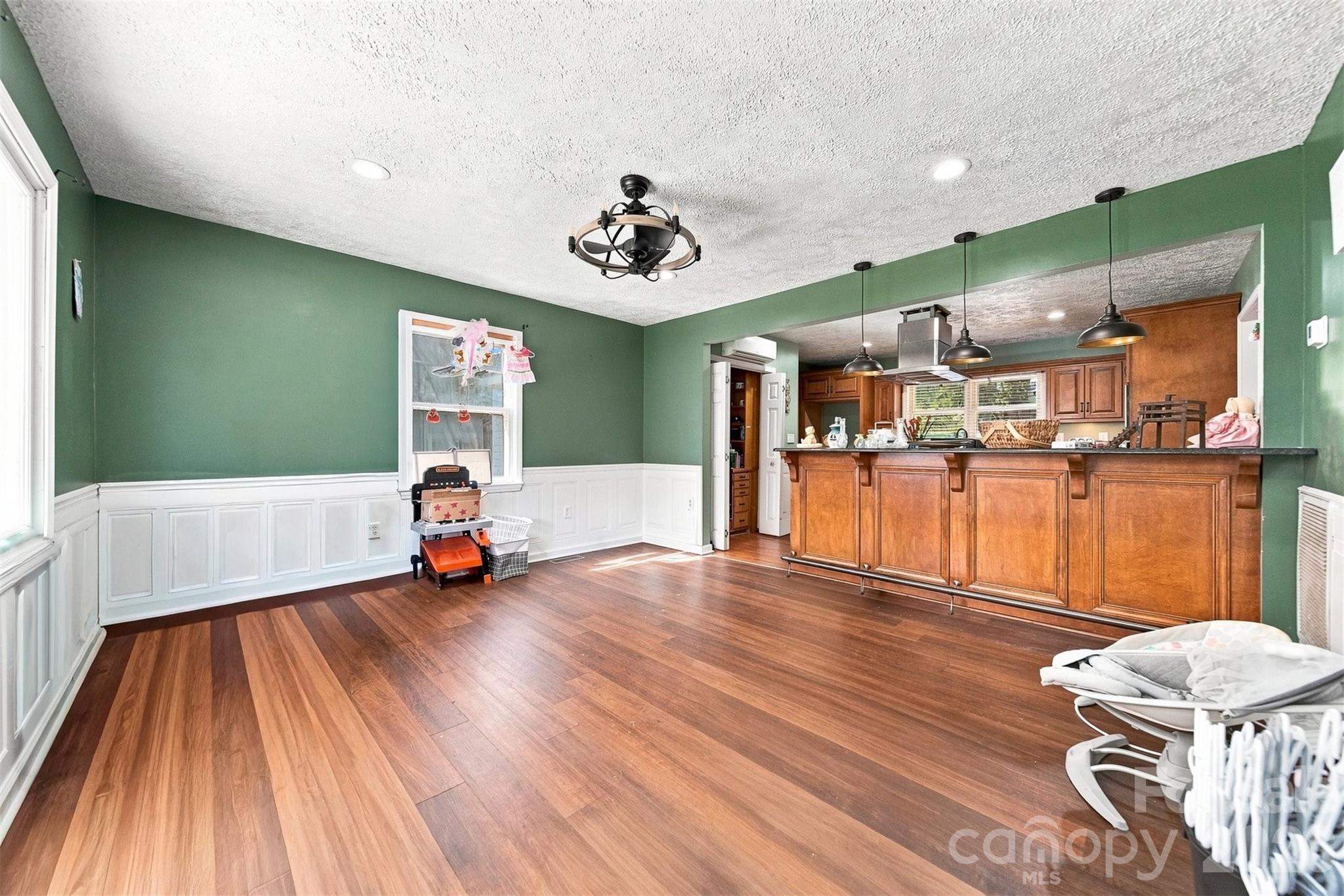 1261 Davis Road — Lincolnton
