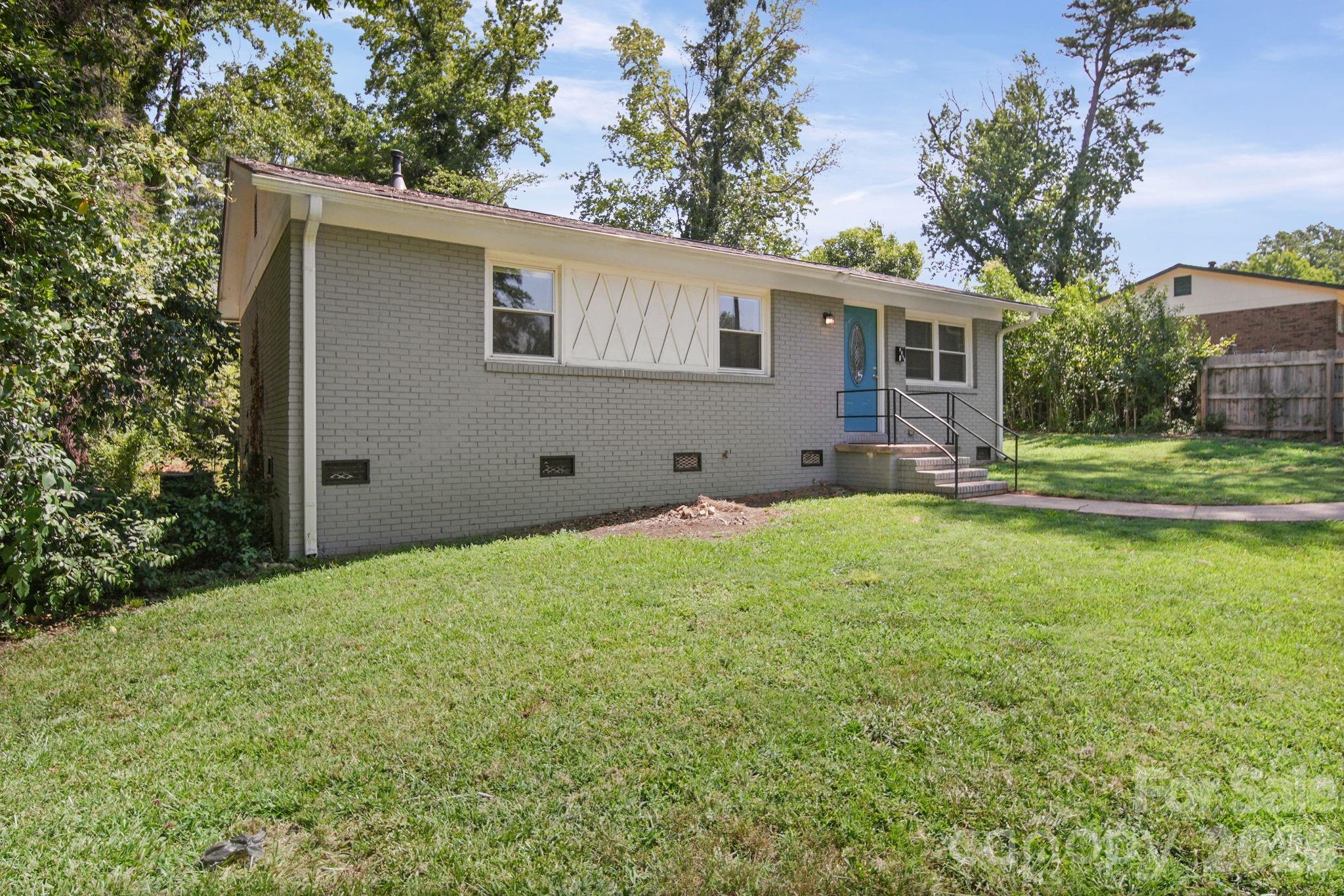 4316 Mckinley Drive — Charlotte
