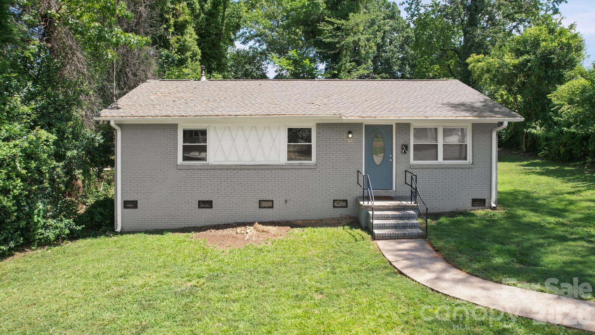 4316 Mckinley Drive — Charlotte