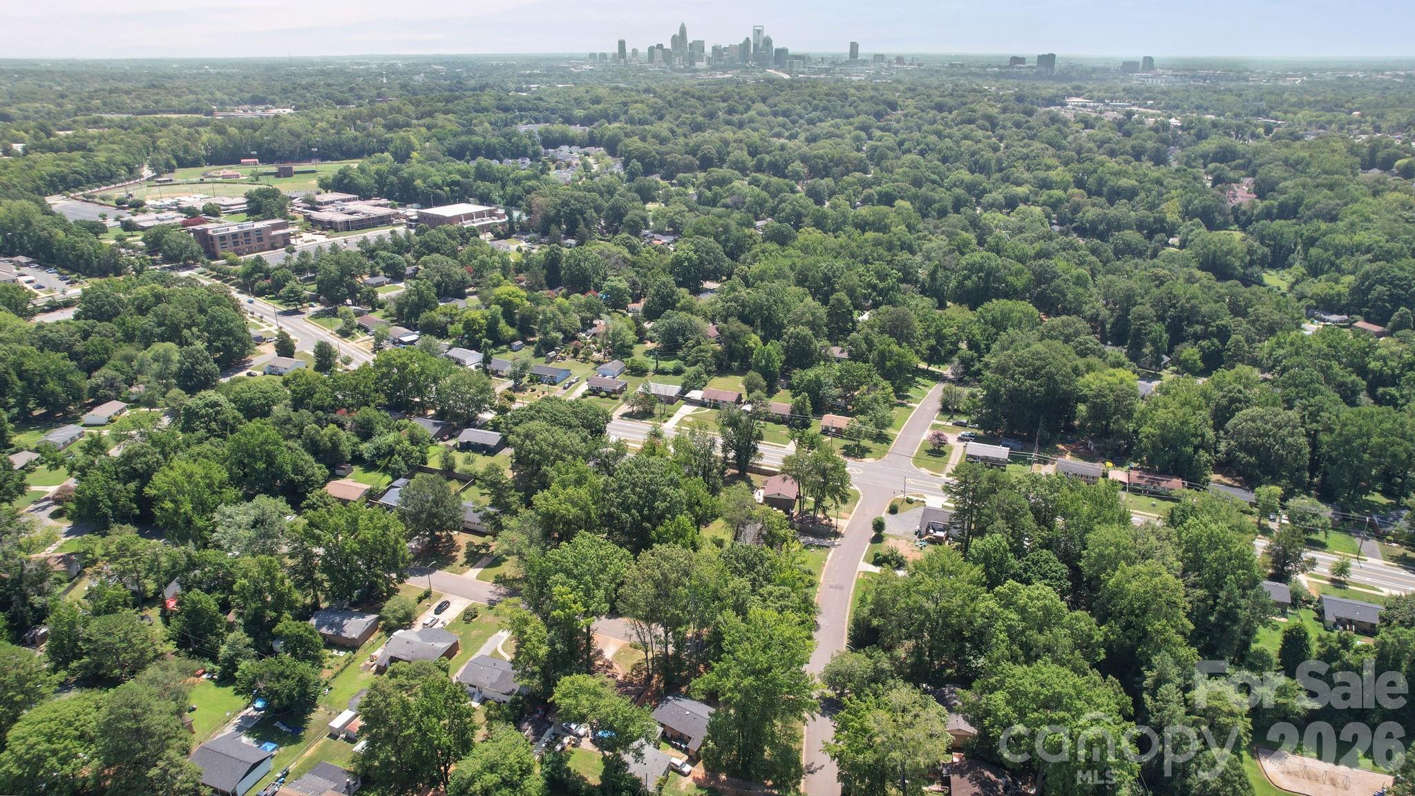 4316 Mckinley Drive — Charlotte