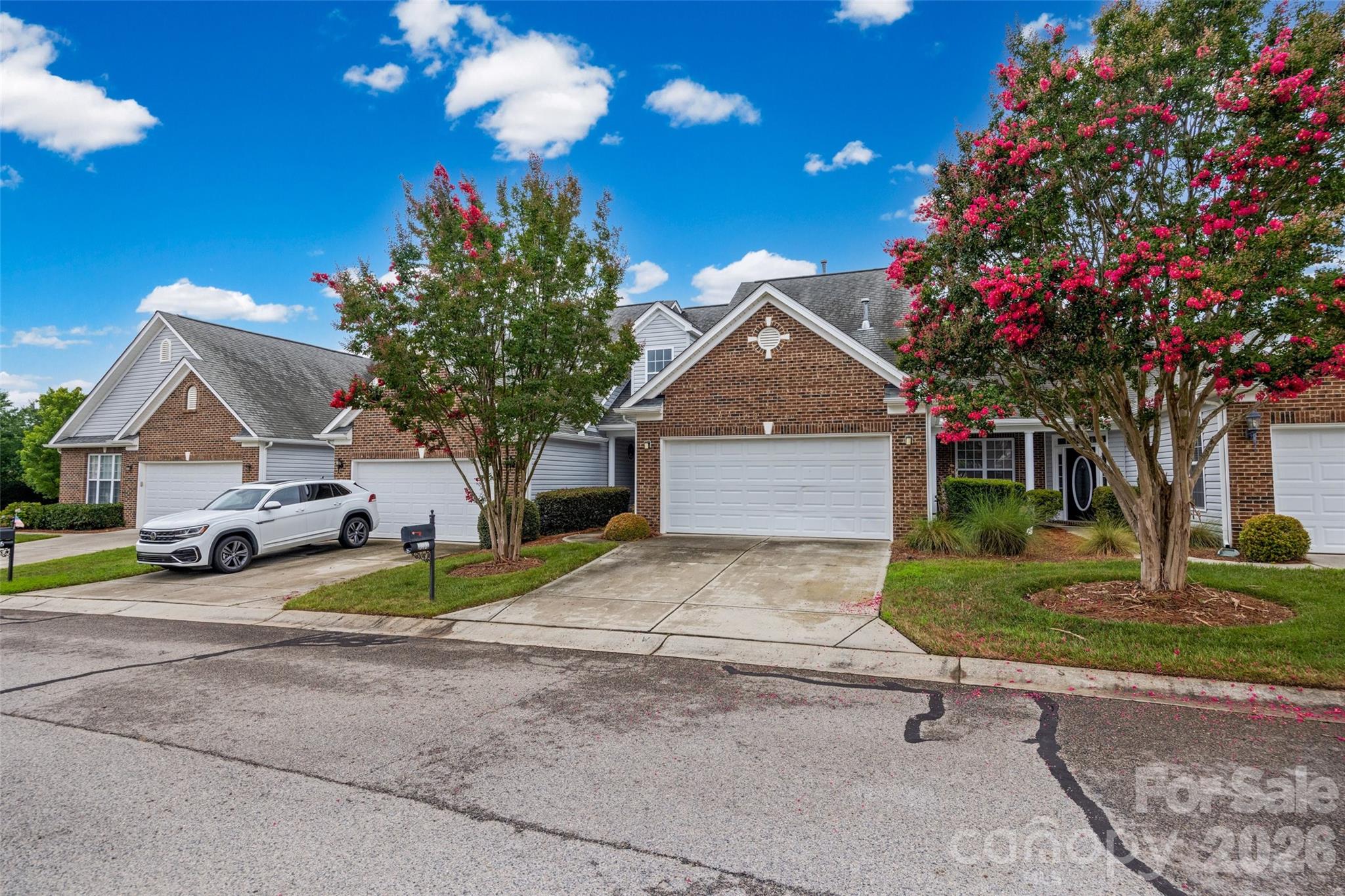312 Garnet Court — Fort Mill