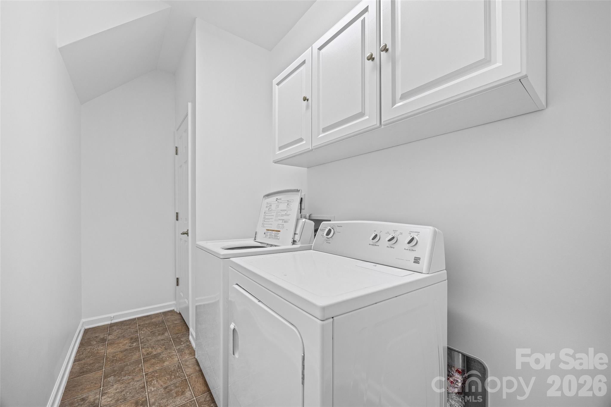 312 Garnet Court — Fort Mill