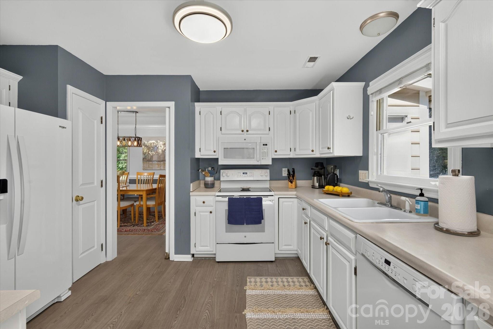 9801 Deer Spring Lane — Charlotte