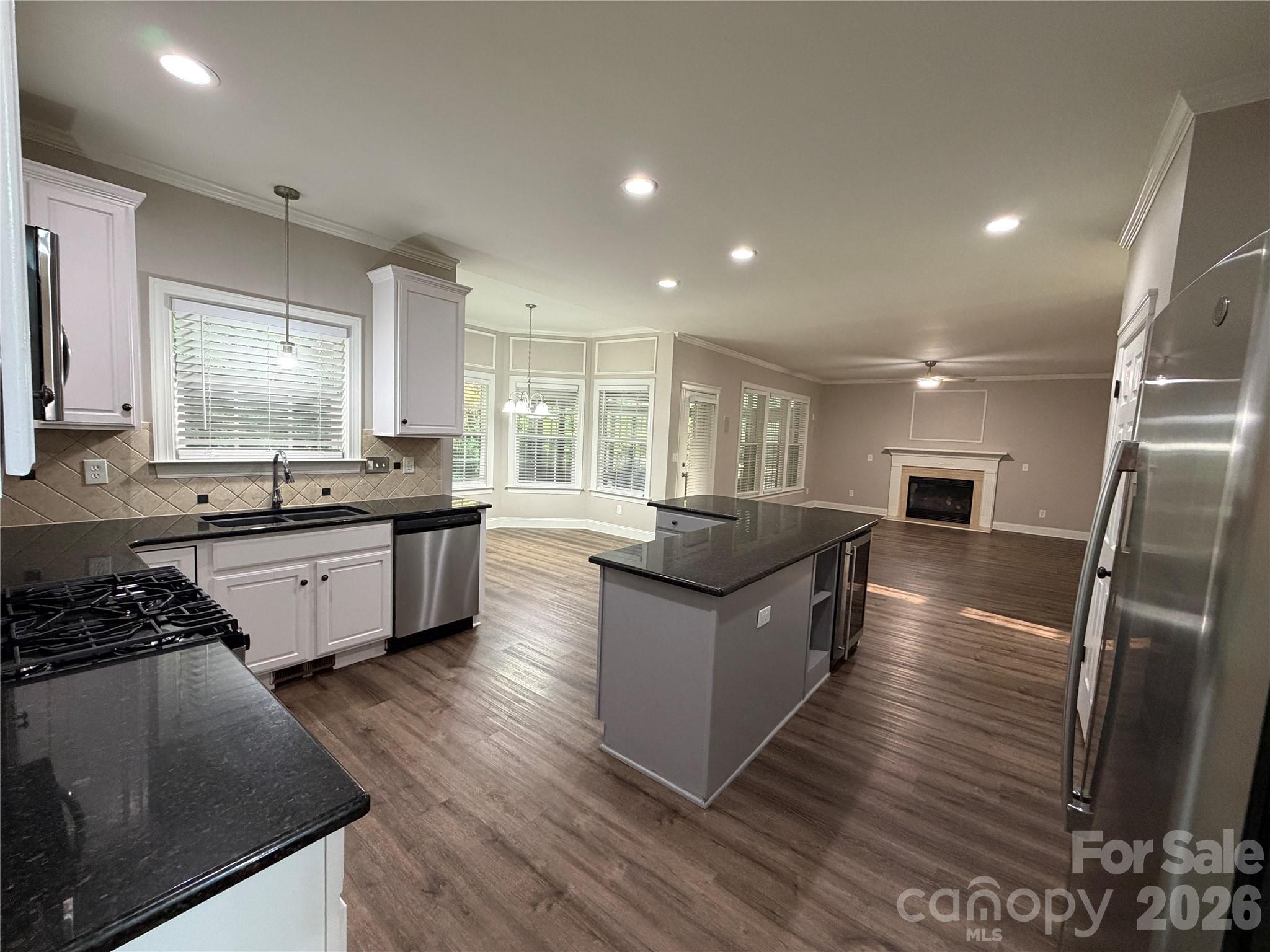 16008 Cleveleys Trail — Huntersville