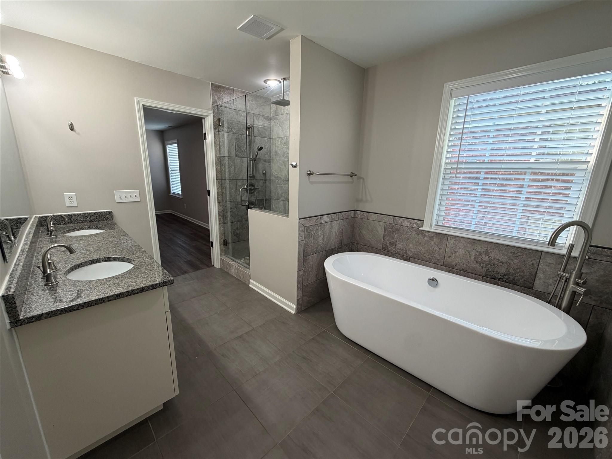 16008 Cleveleys Trail — Huntersville