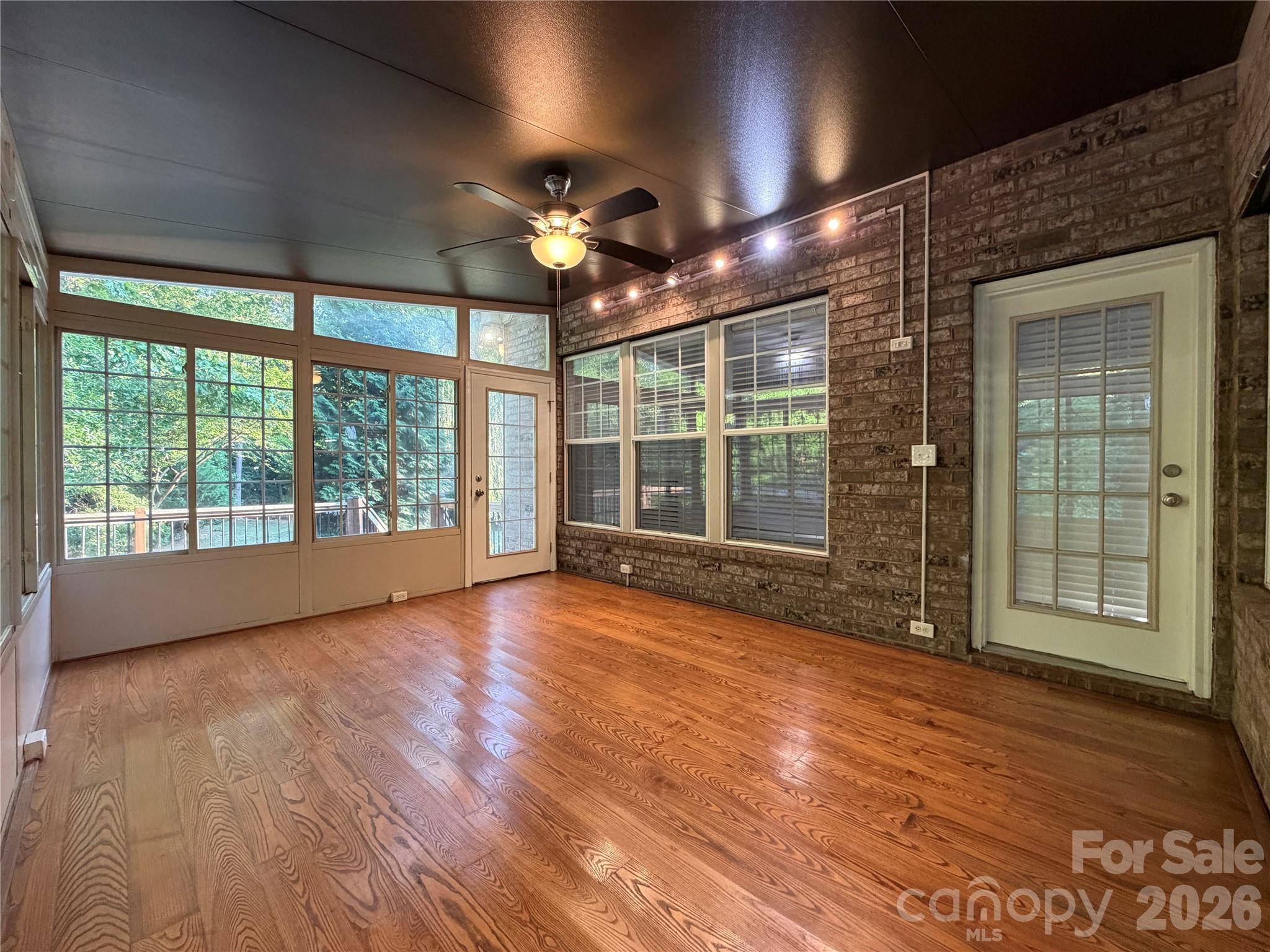 16008 Cleveleys Trail — Huntersville