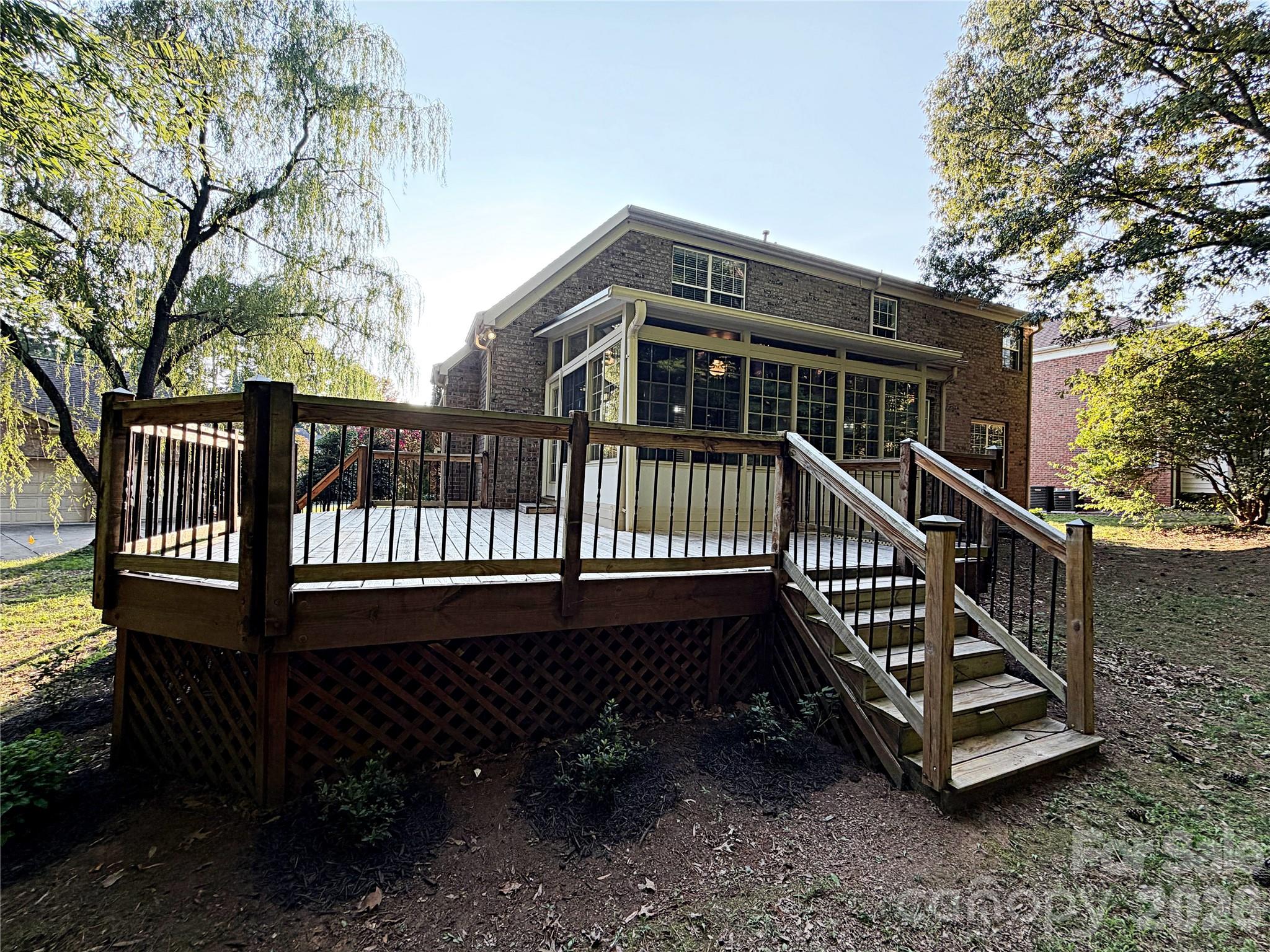 16008 Cleveleys Trail — Huntersville