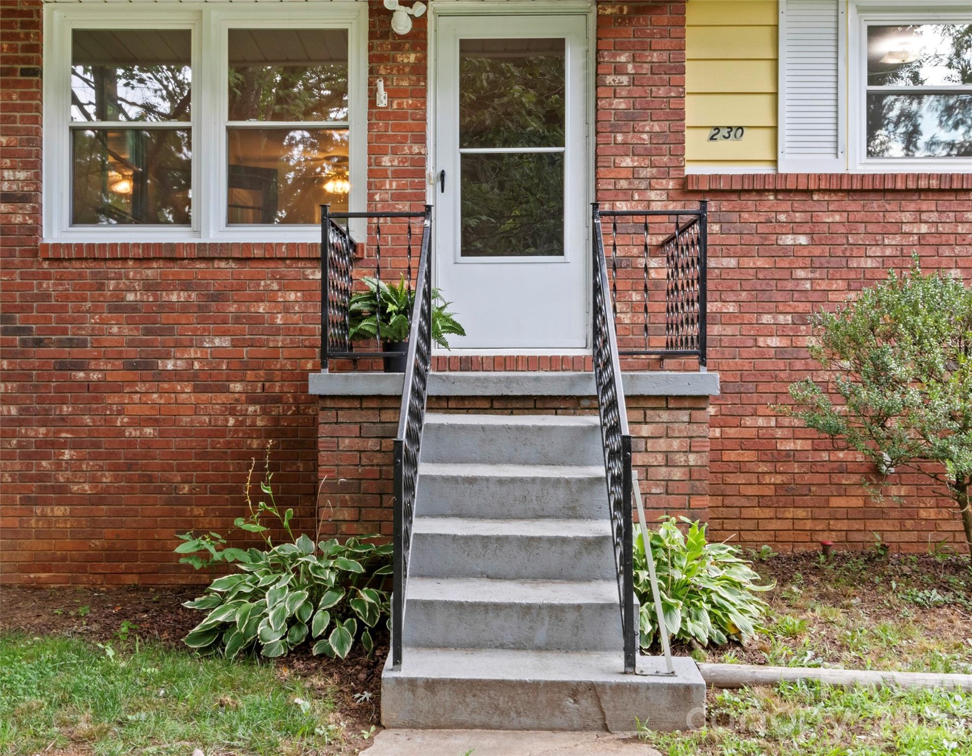 230 School Road E — Asheville
