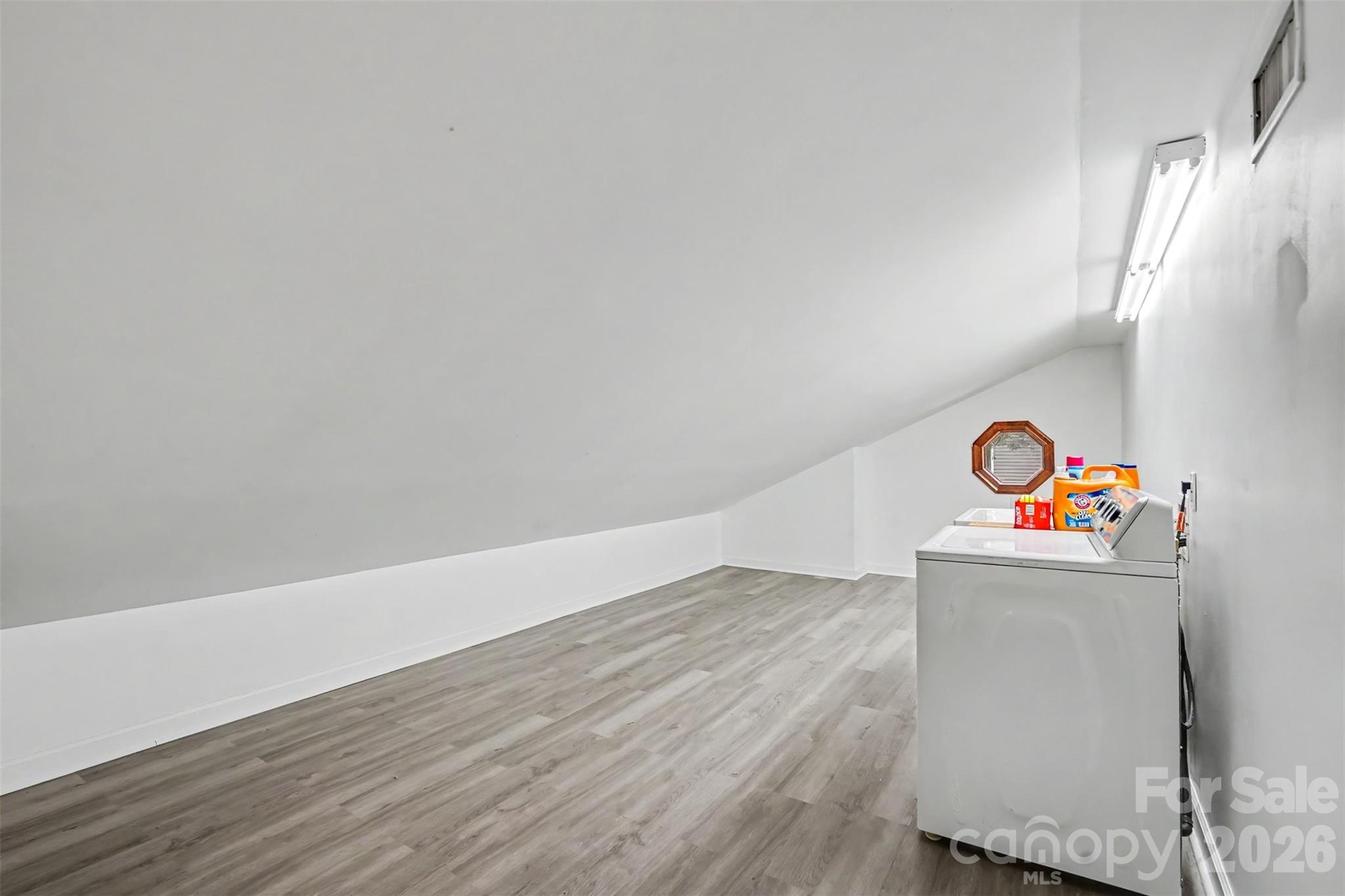 17016 Knoxwood Drive — Huntersville