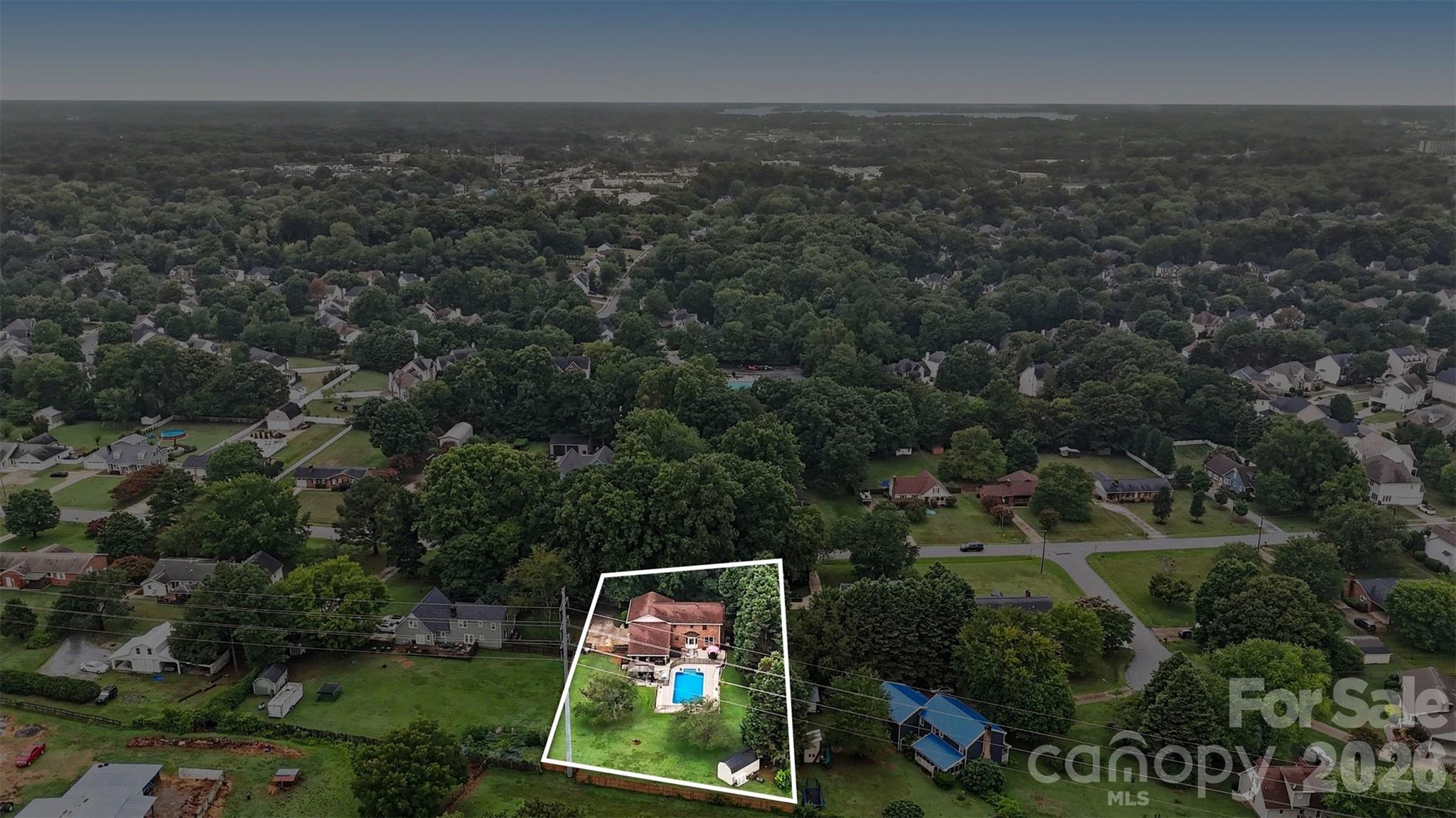 17016 Knoxwood Drive — Huntersville