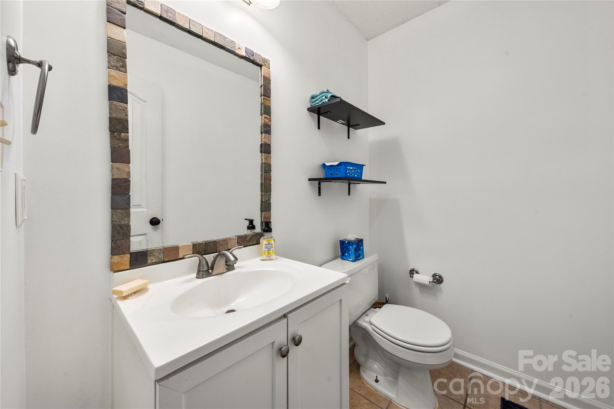 1623 Elk Creek Court — Charlotte