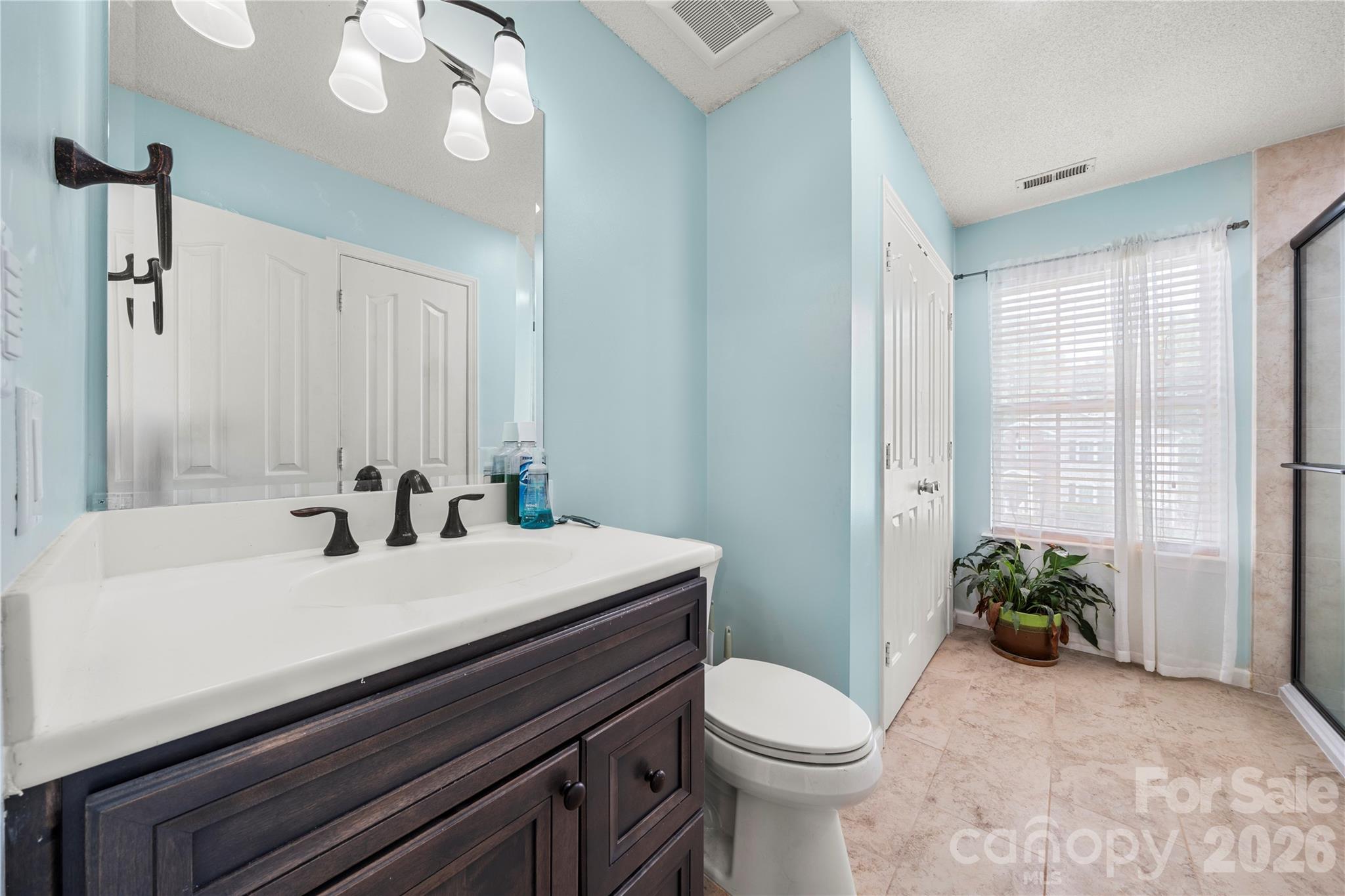 1623 Elk Creek Court — Charlotte