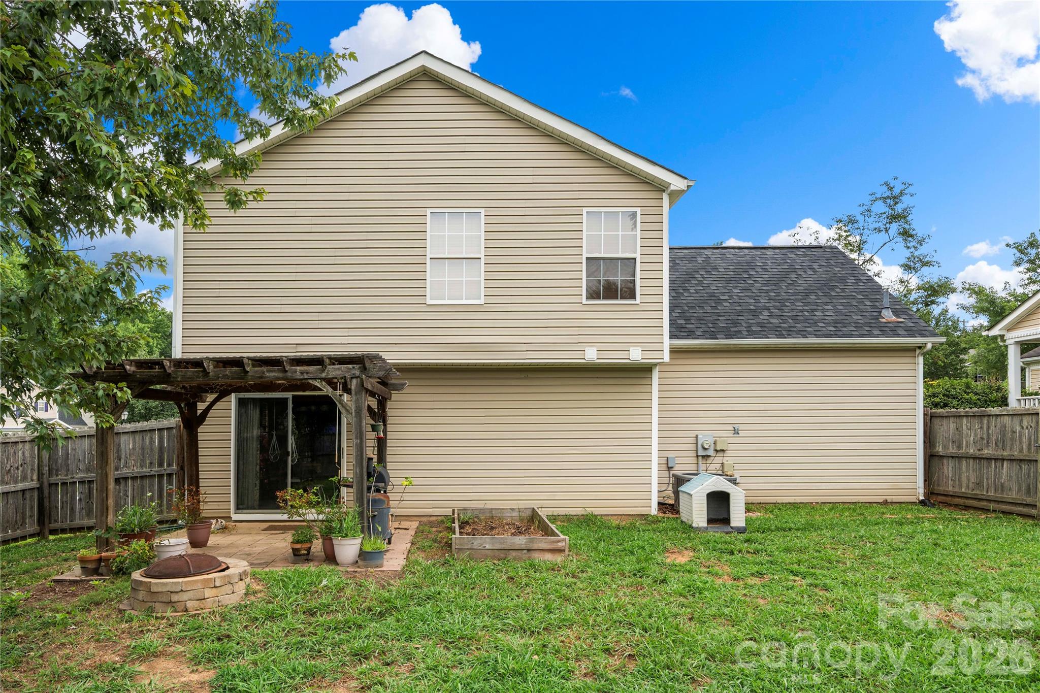 1623 Elk Creek Court — Charlotte