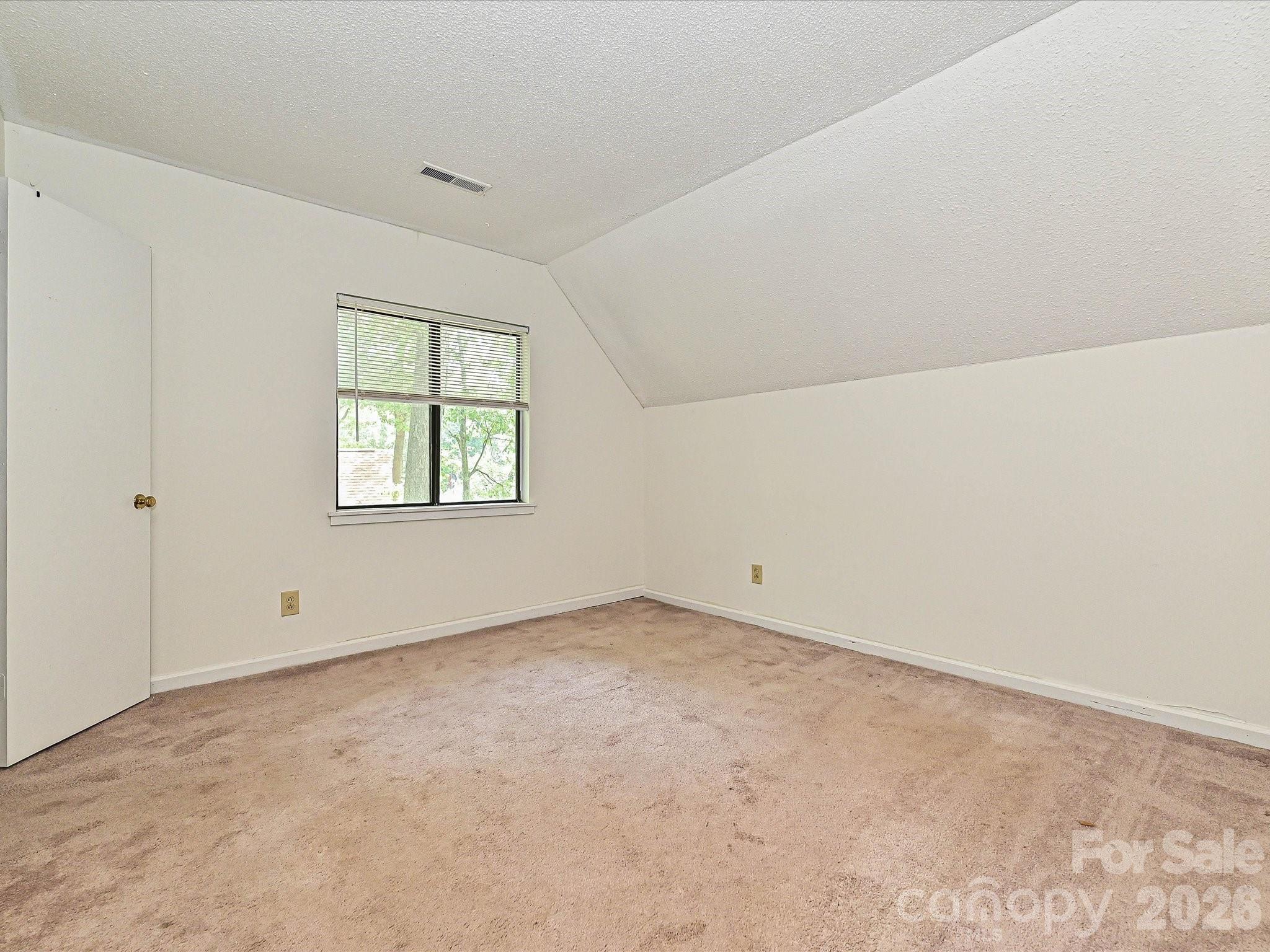 8401 Barncliff Road — Charlotte