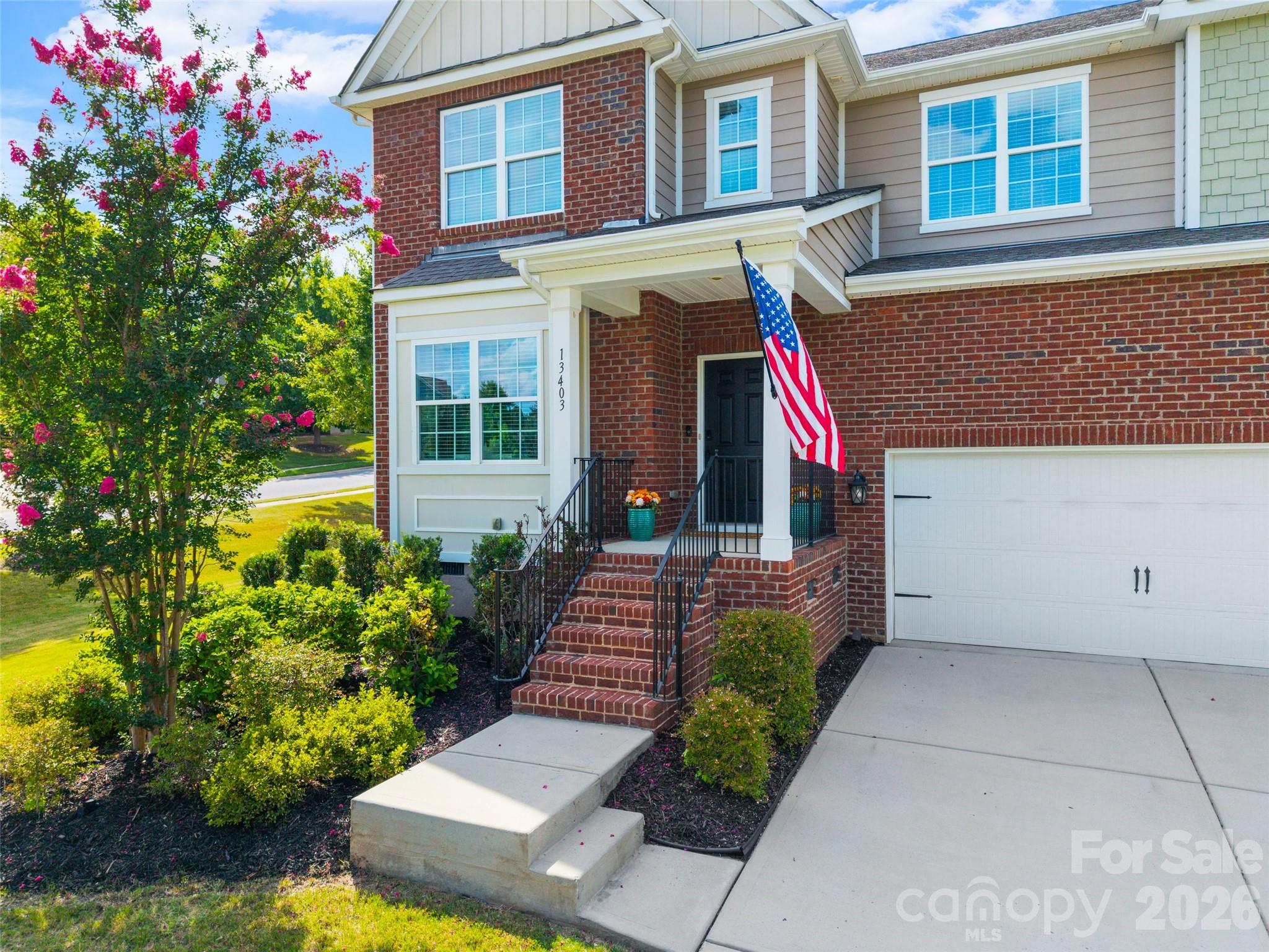 13403 Highflyer Woods Lane — Charlotte