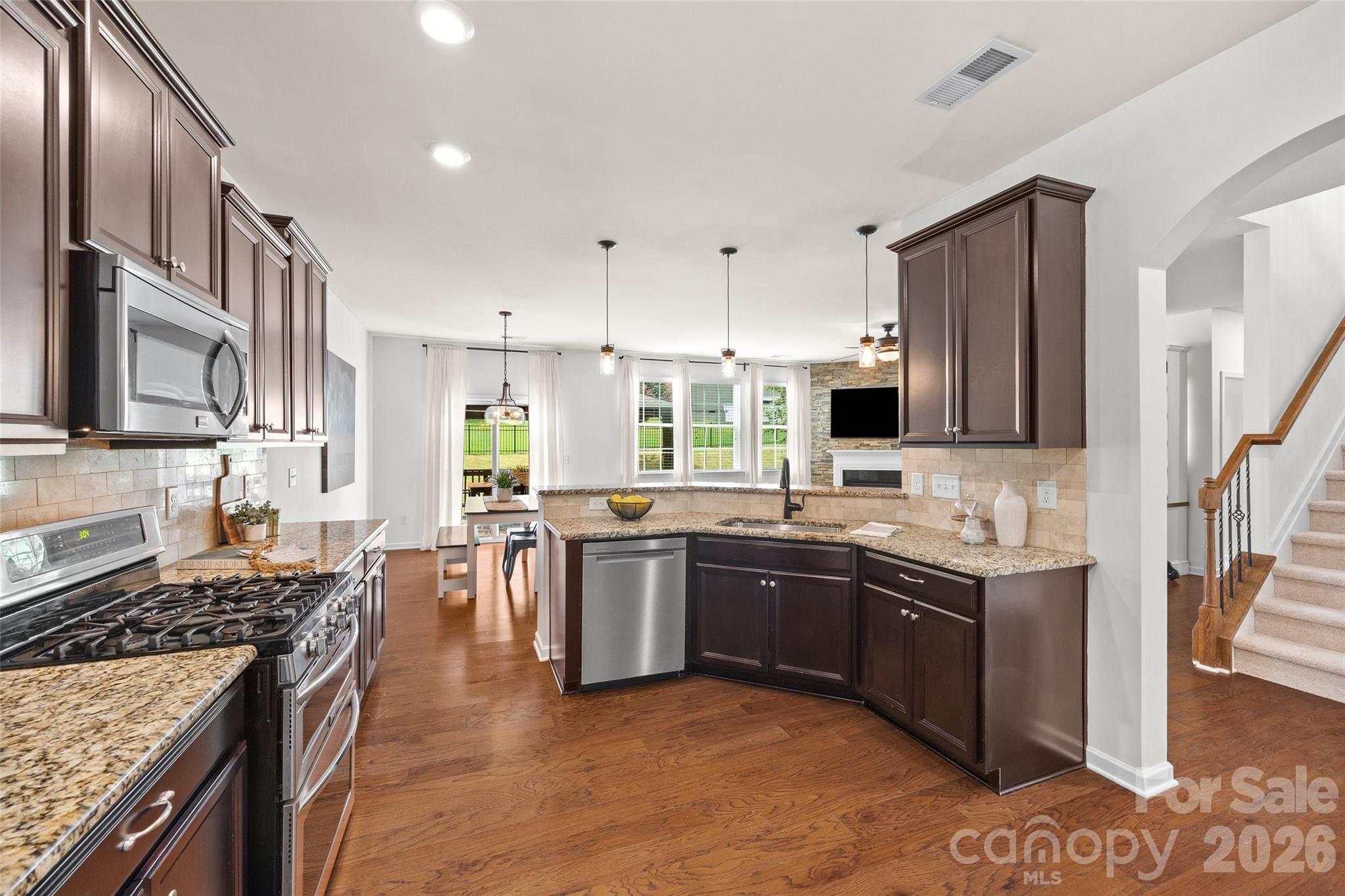 13403 Highflyer Woods Lane — Charlotte
