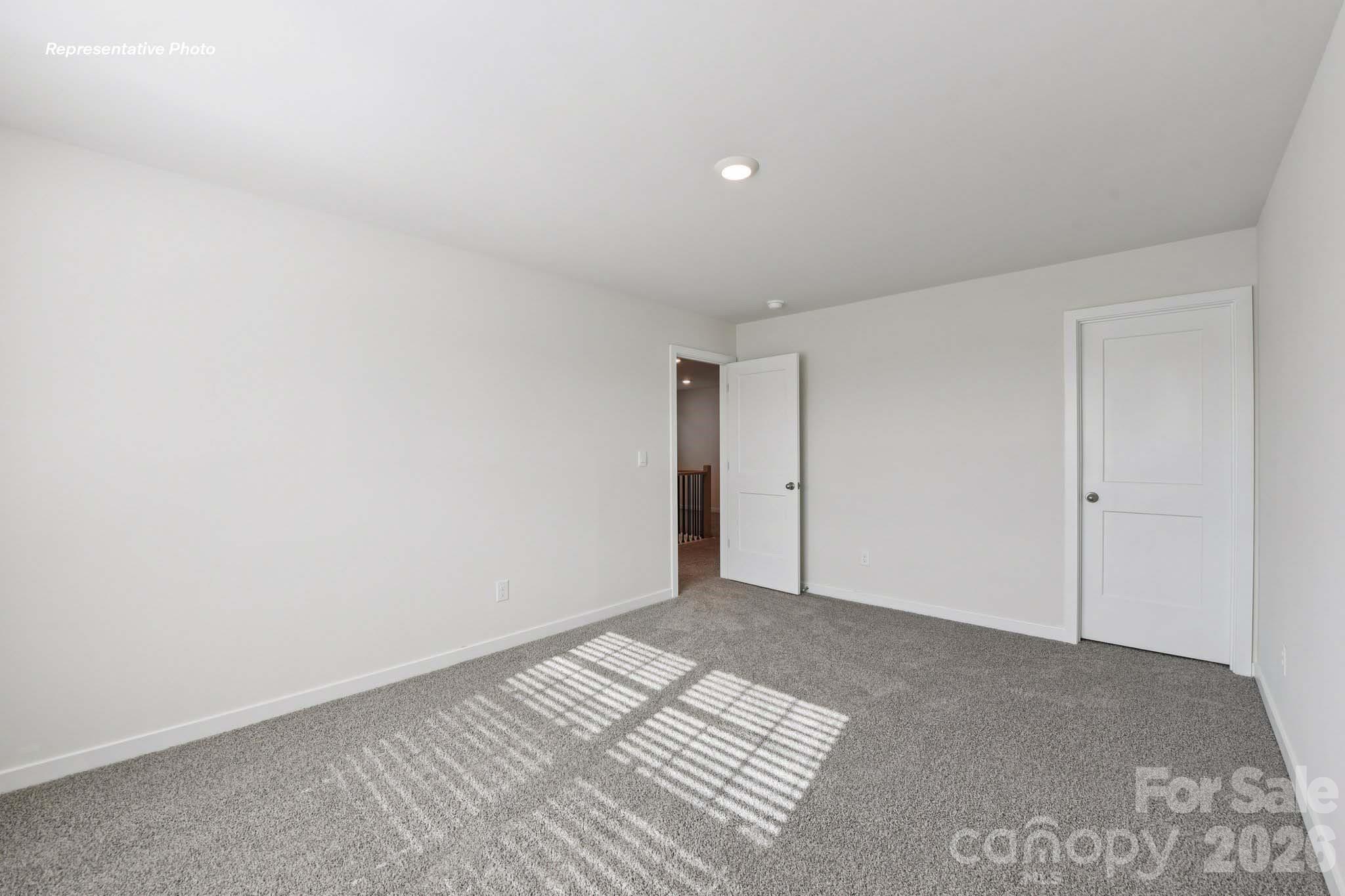 4105 Pin Alley — Huntersville