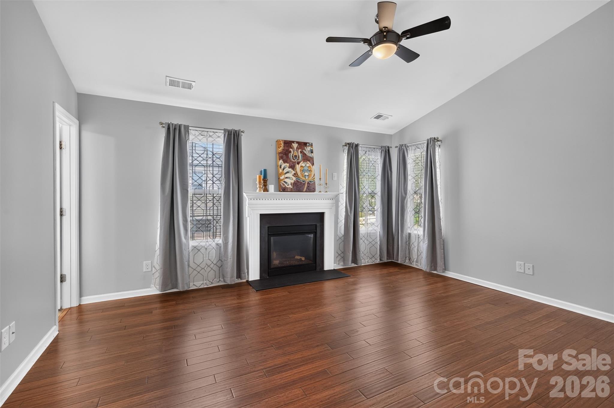 13904 Singleleaf Lane — Charlotte