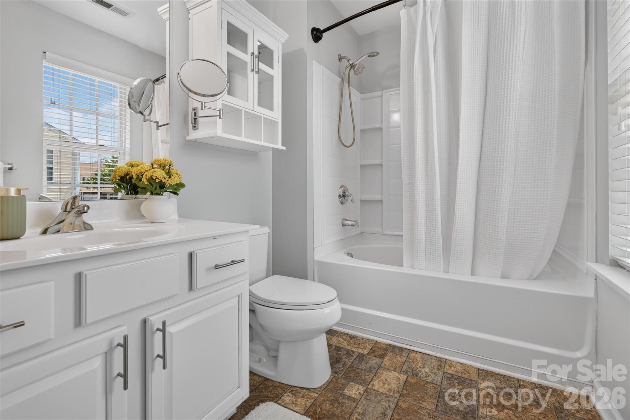 13904 Singleleaf Lane — Charlotte