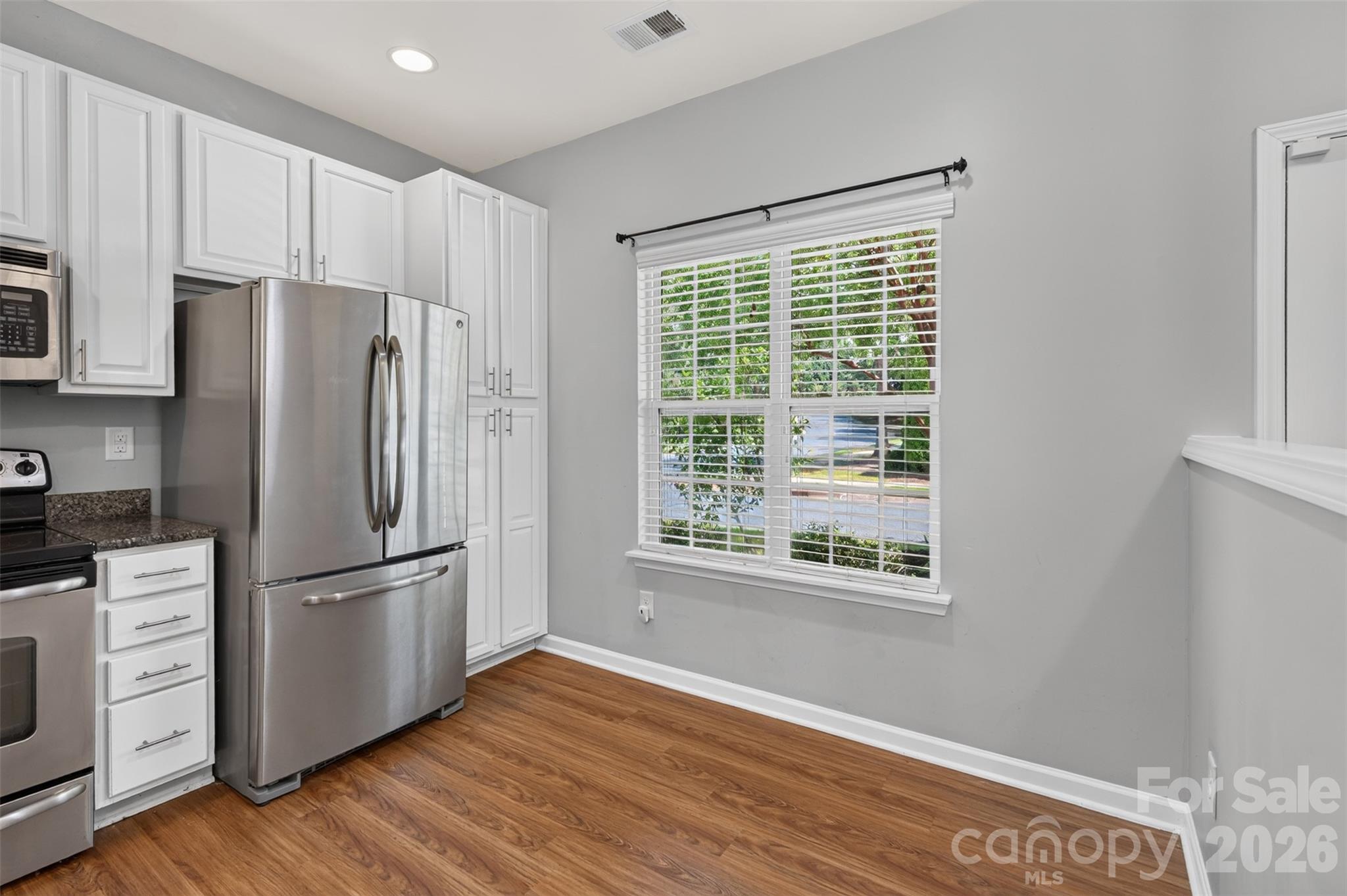 13904 Singleleaf Lane — Charlotte