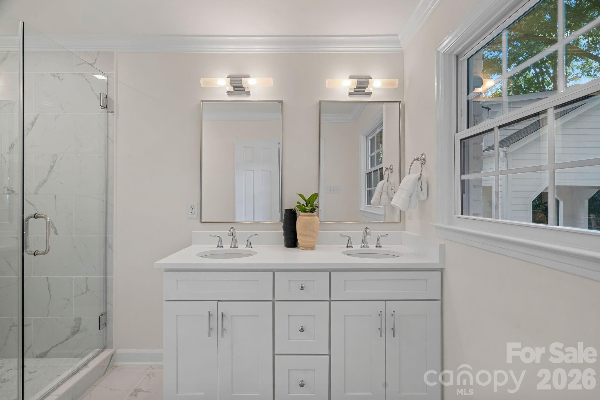 1100 Braeburn Road — Charlotte