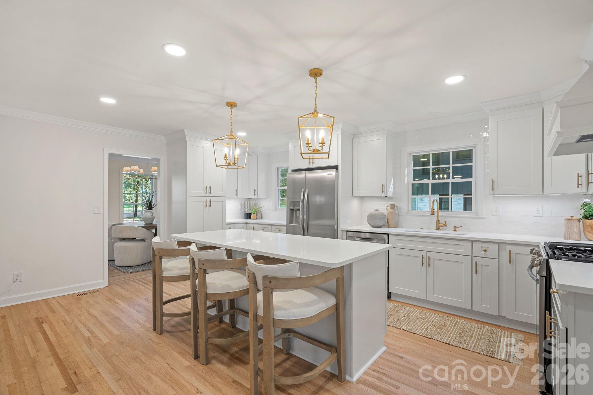 1100 Braeburn Road — Charlotte
