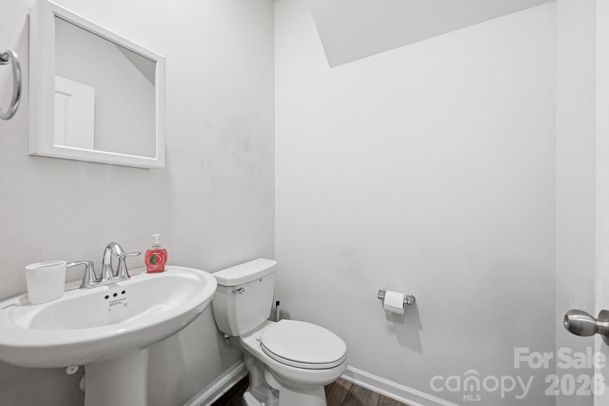 328 Kennerly Center Drive — Mooresville