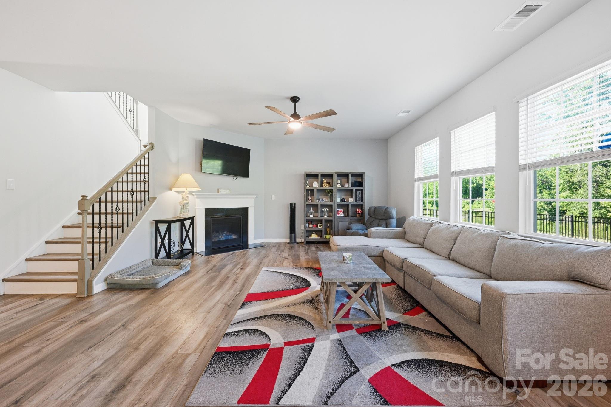 328 Kennerly Center Drive — Mooresville