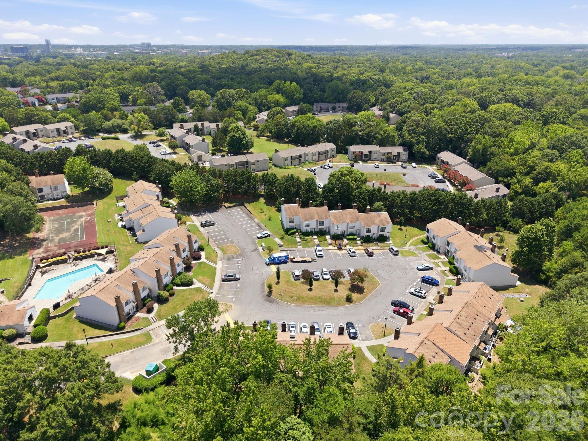 11002 Carmel Crossing Road — Charlotte