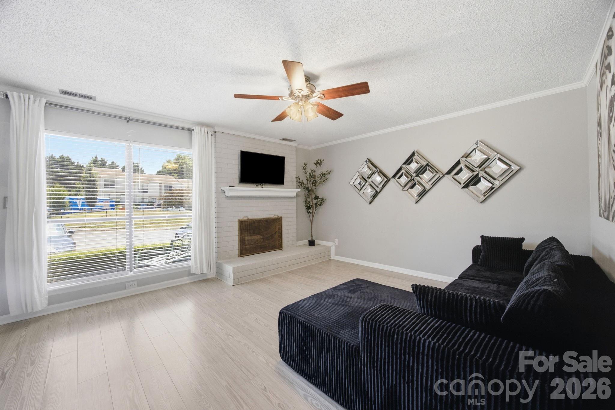 11002 Carmel Crossing Road — Charlotte