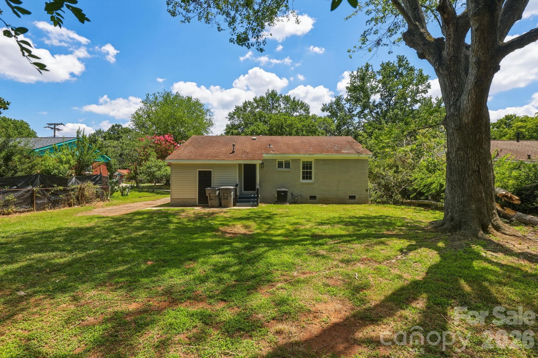 4706 Brooktree Drive — Charlotte