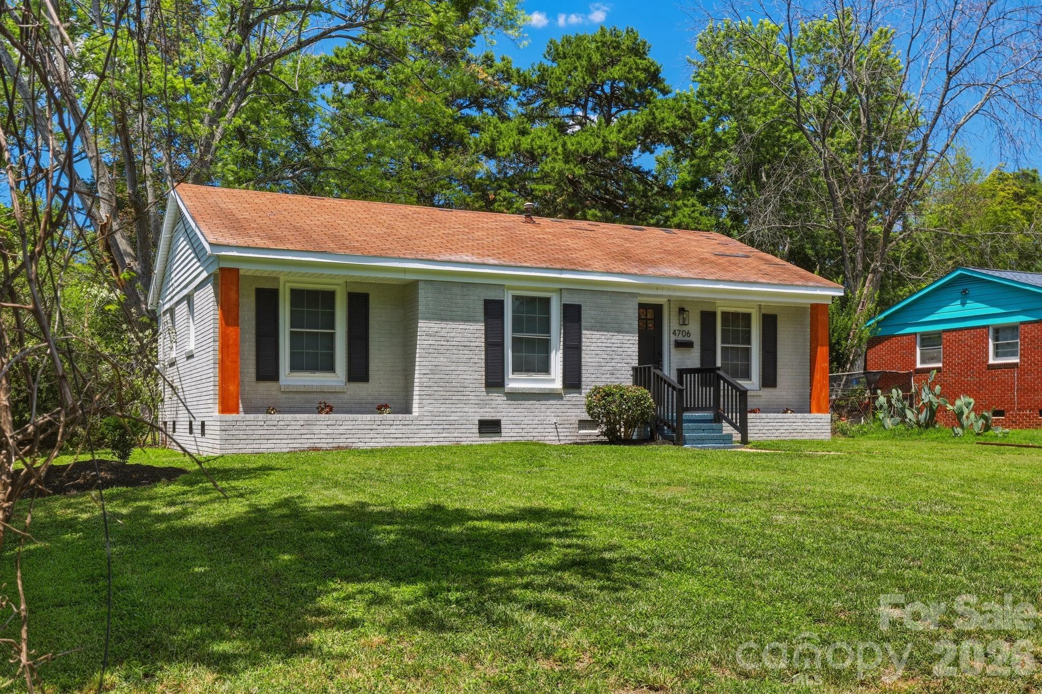 4706 Brooktree Drive — Charlotte